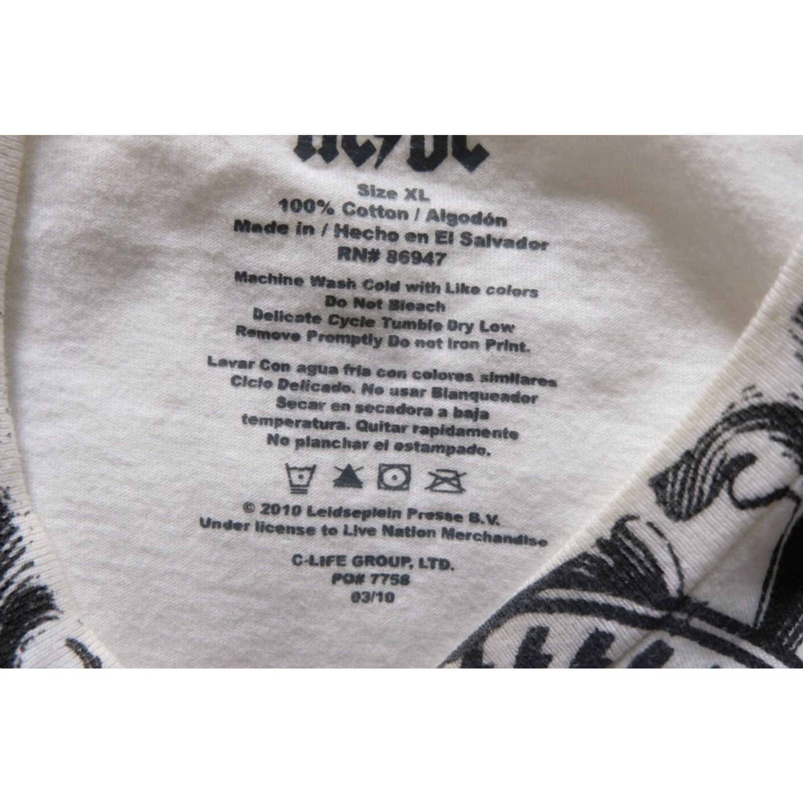 Etro VINTAGE ACDC T-SHIRT White Graphic Print 90s Rock Mens XL Size US XL / EU 56 / 4 - 6 Thumbnail