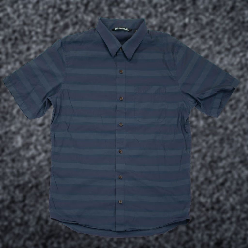 TravisMathew Travis Mathew Shirt Mens M Performance Golf Button Up Polo Stripe Short Sleeve Blue Size US M / EU 48-50 / 2 - 1 Thumbnail