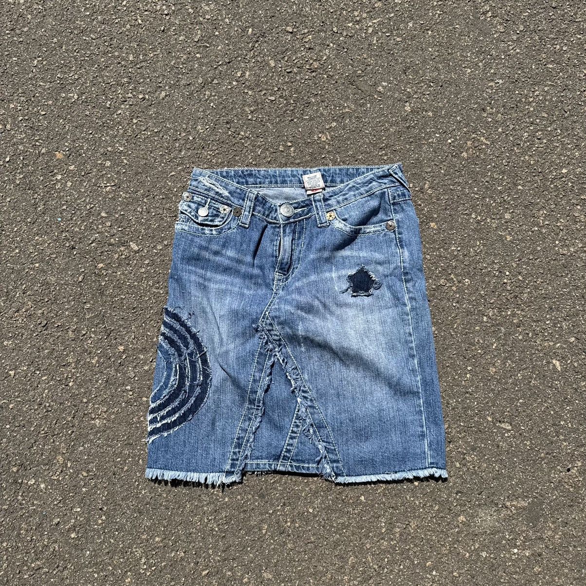 True Religion vintage 90s true religion distressed skirt jeans pants Size 28" / US 6 / IT 42 - 7 Thumbnail