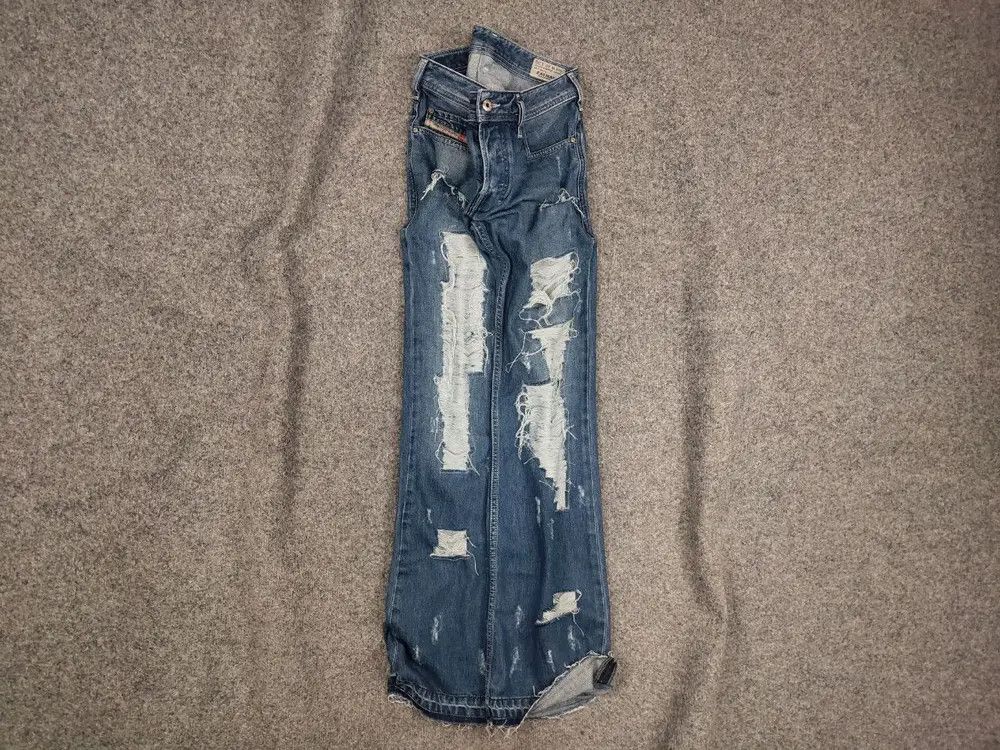 Diesel Vintage Diesel If Six Was Nine style Distressed Flared Jeans Size US 30 / EU 46 - 1 Thumbnail