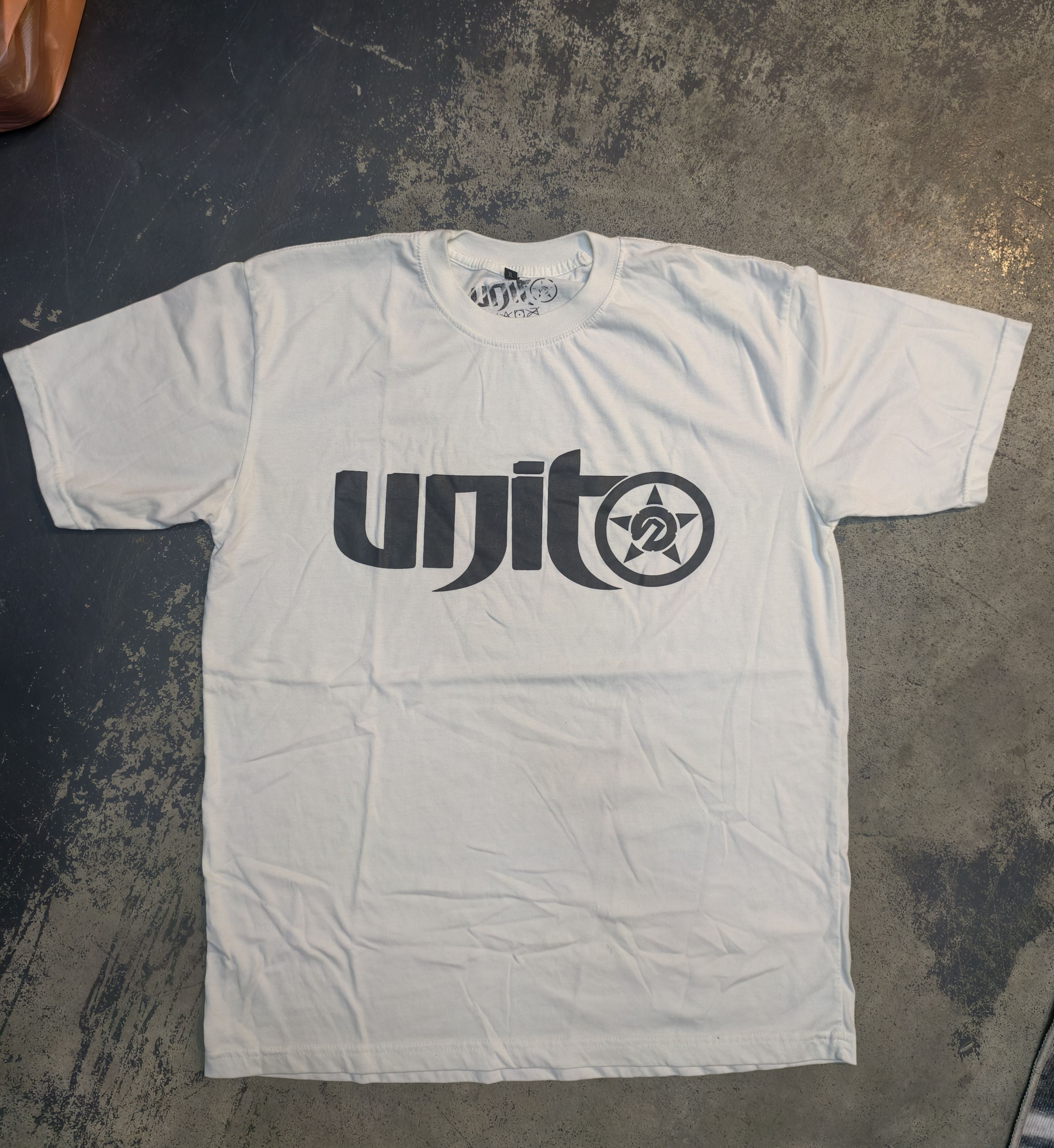 Other Unit@ wording center Size US XL / EU 56 / 4 - 1 Thumbnail