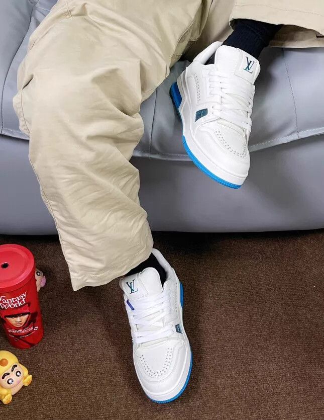 Louis Vuitton LV Men's Blue White Colorblock Beaded Logo Trainer Size US 7.5 / EU 40-41 - 2 Thumbnail