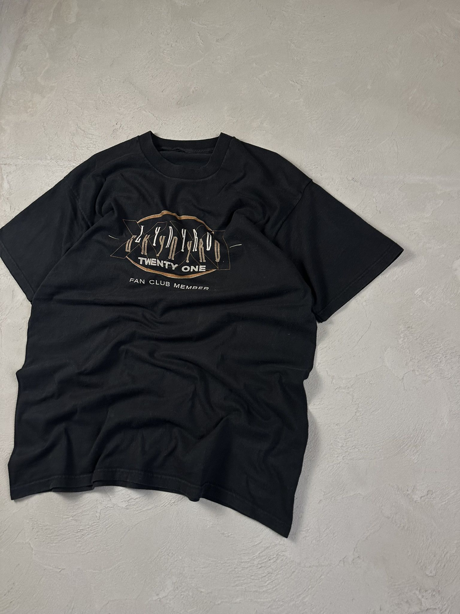 Band Tees 90s Vintage Lynyrd Skynyrd Fanclub Rock Band T-shirt Size US XL / EU 56 / 4 - 3 Thumbnail