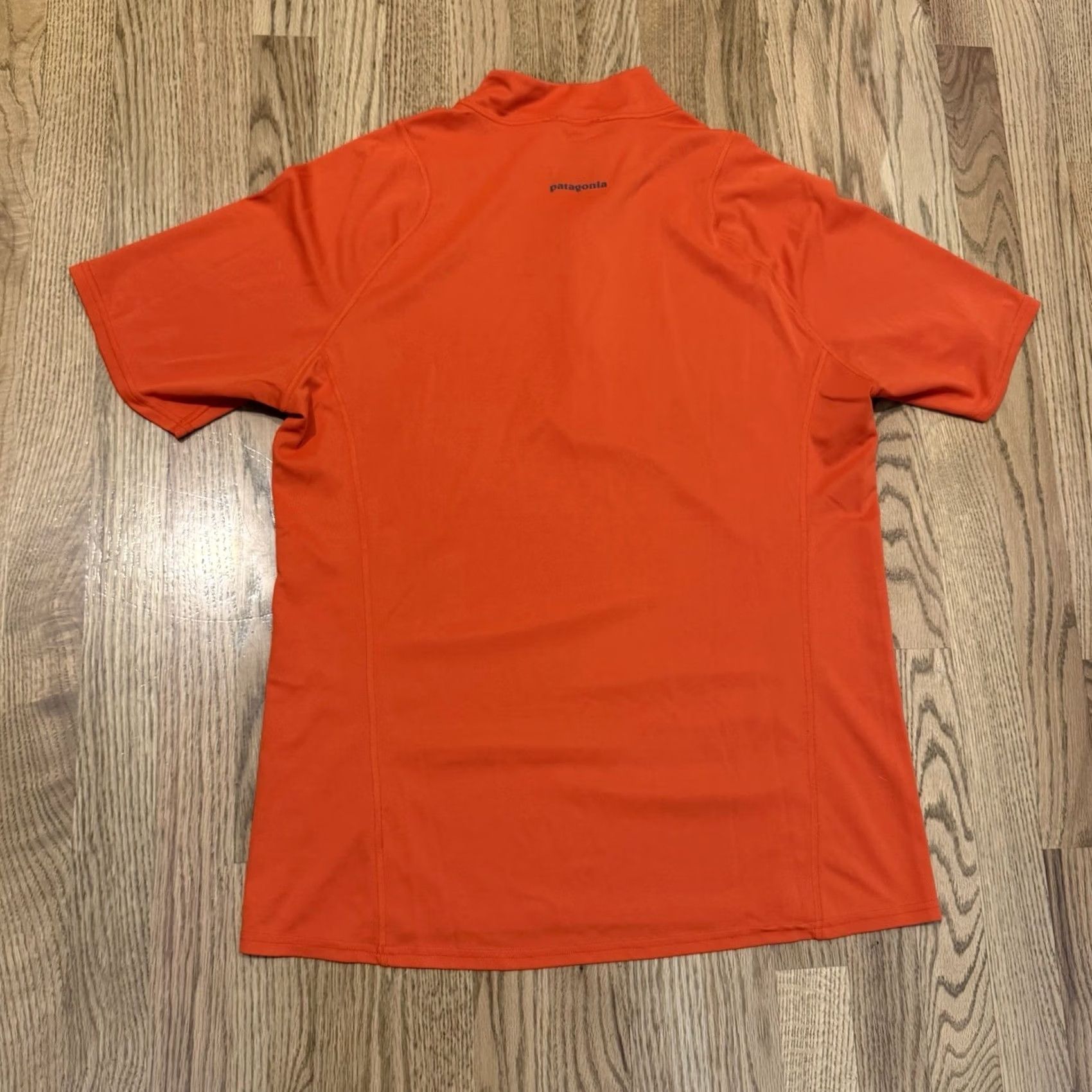 Patagonia Patagonia Shirt Large Orange 1/4 Zip Short Sleeve Pullover Outdoor Polyester Men's Size US L / EU 52-54 / 3 - 2 Thumbnail