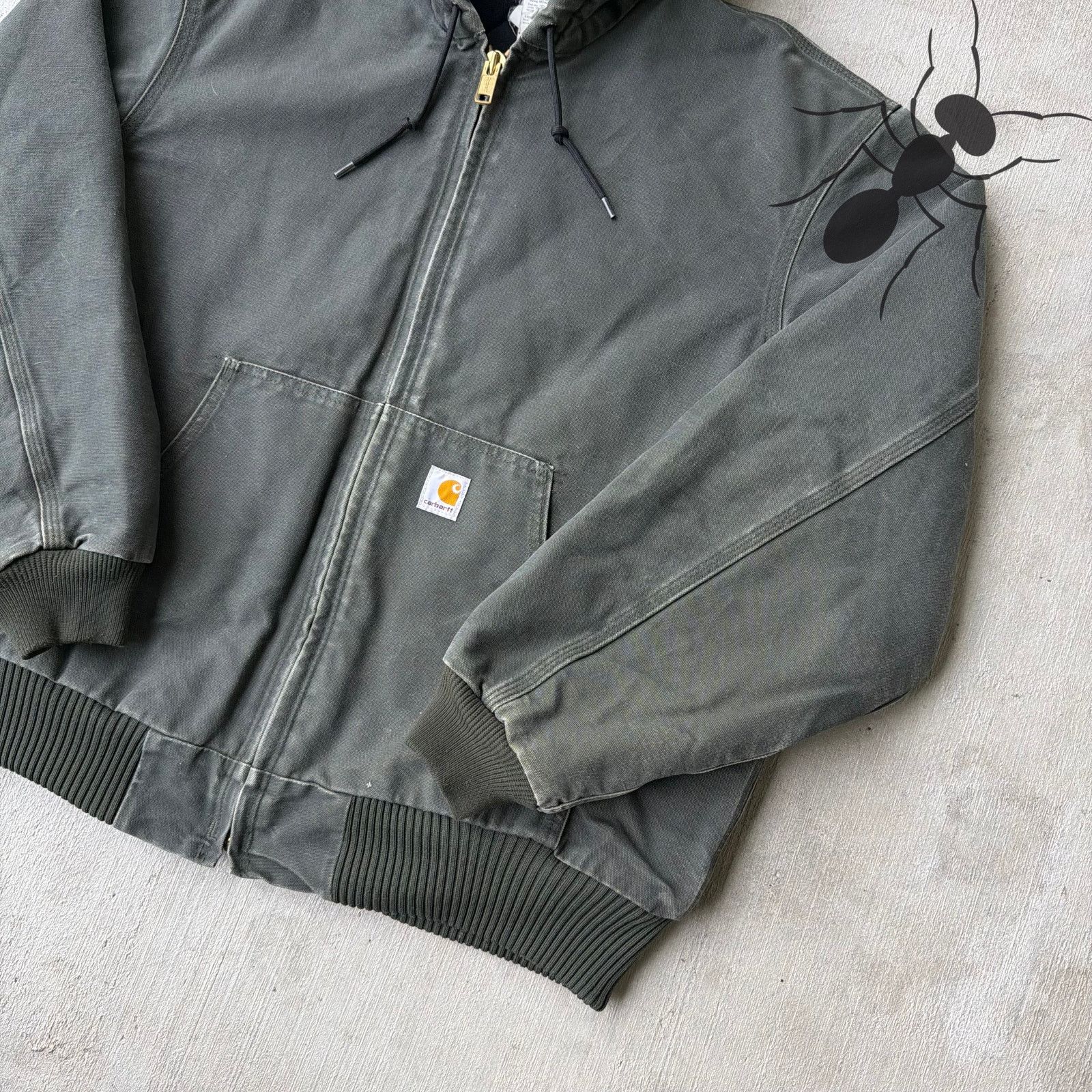 Carhartt J140 DGR green hooded work wear jacket