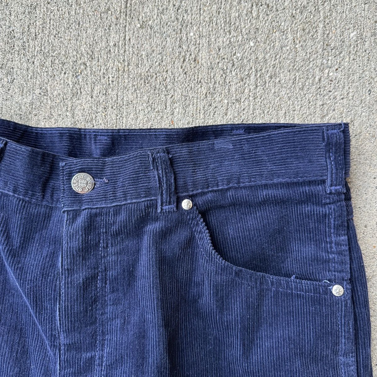 Givenchy Vintage Givenchy Gentleman corduroy pants Size US 34 / EU 50 - 4 Thumbnail
