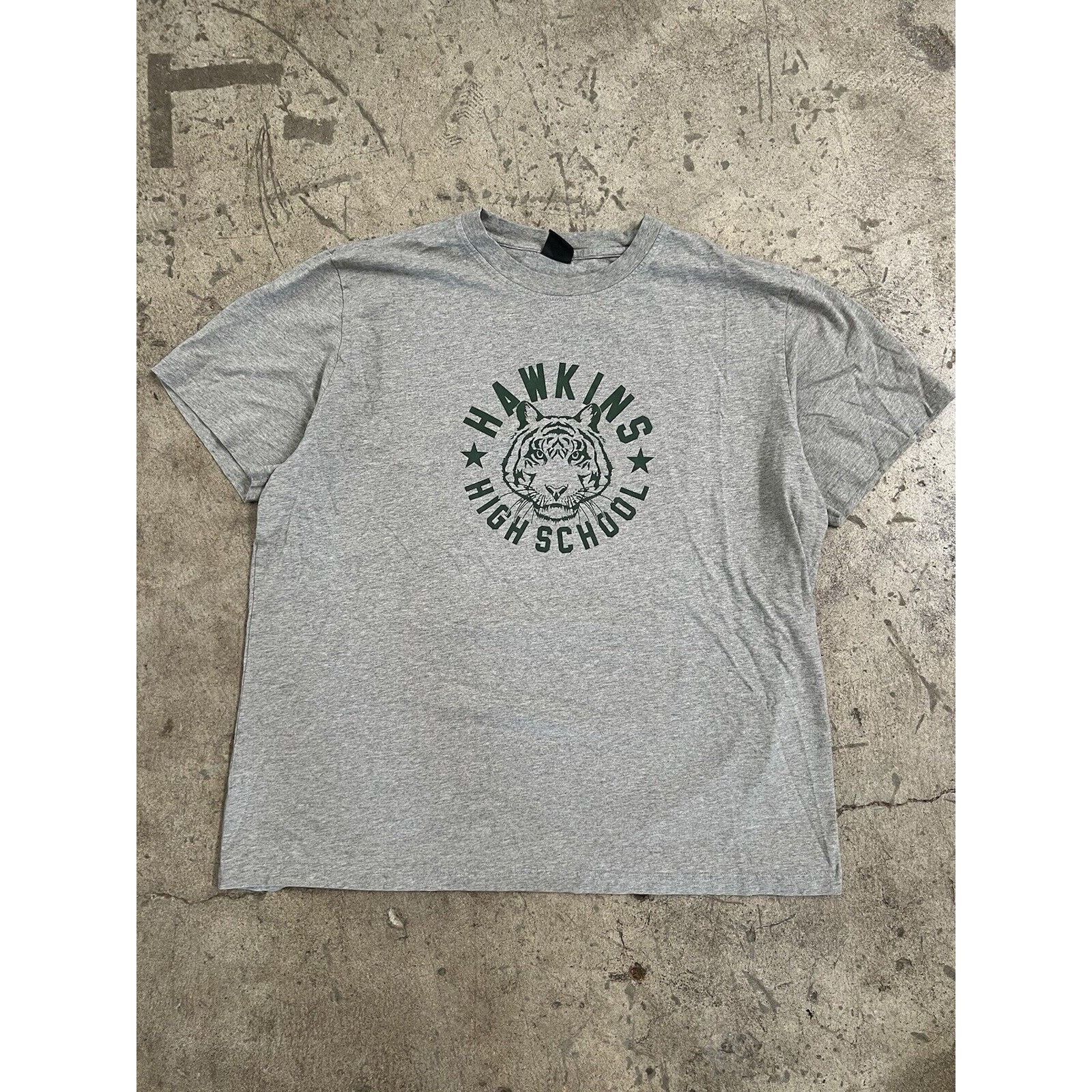 Nike Nike Stranger Things Graphic T-shirt Mens XXL SS Gray Size US XXL / EU 58 / 5 - 1 Thumbnail