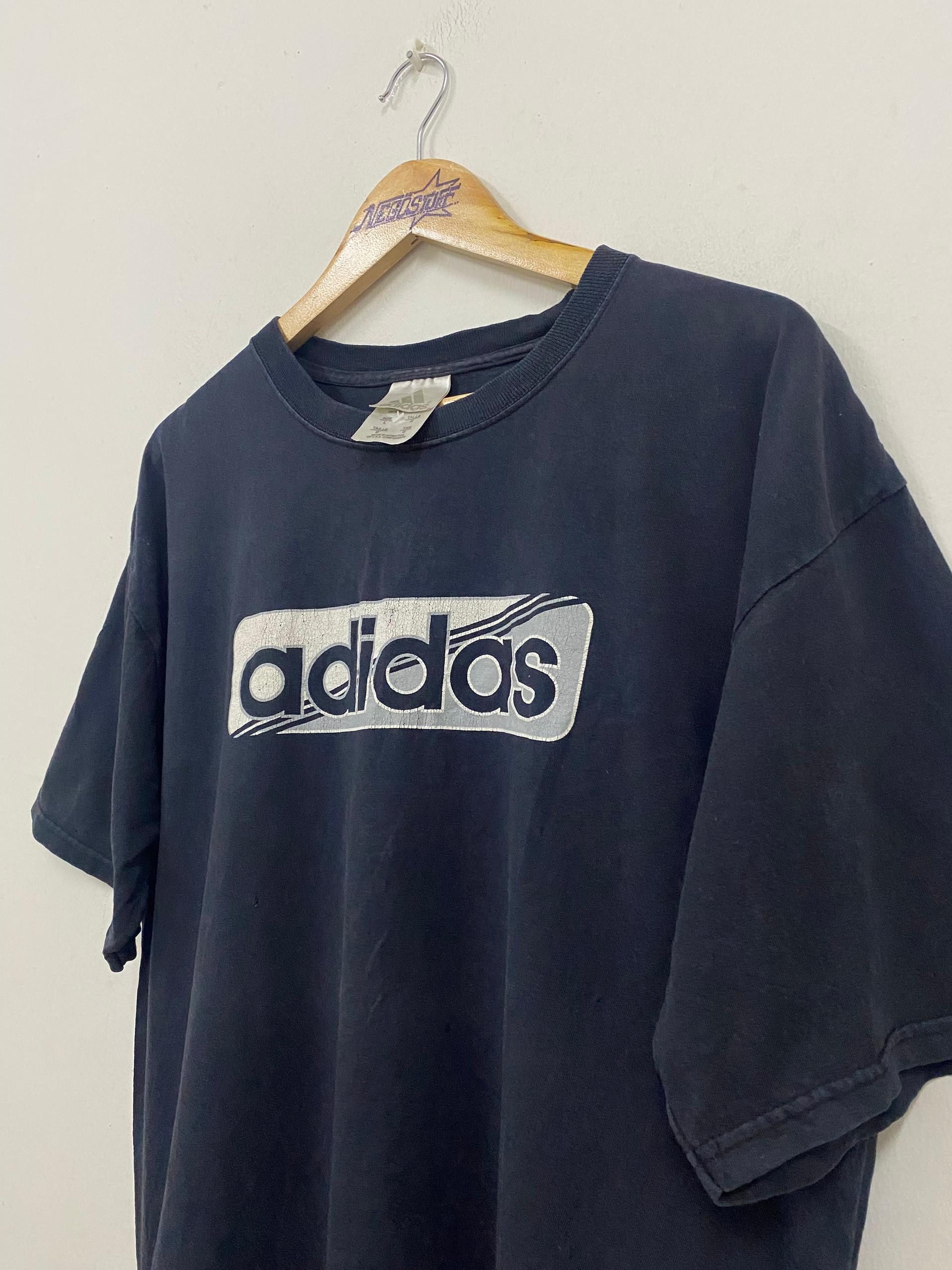 Adidas vintage 90s Adidas big logo t shirt streetwear Size US XL / EU 56 / 4 - 5 Thumbnail