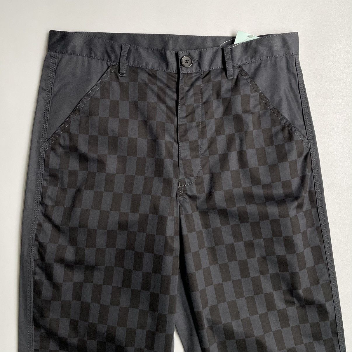 Comme des Garcons ‘Checkerboard Front’ Utility Pants Size US 32 / EU 48 - 2 Thumbnail