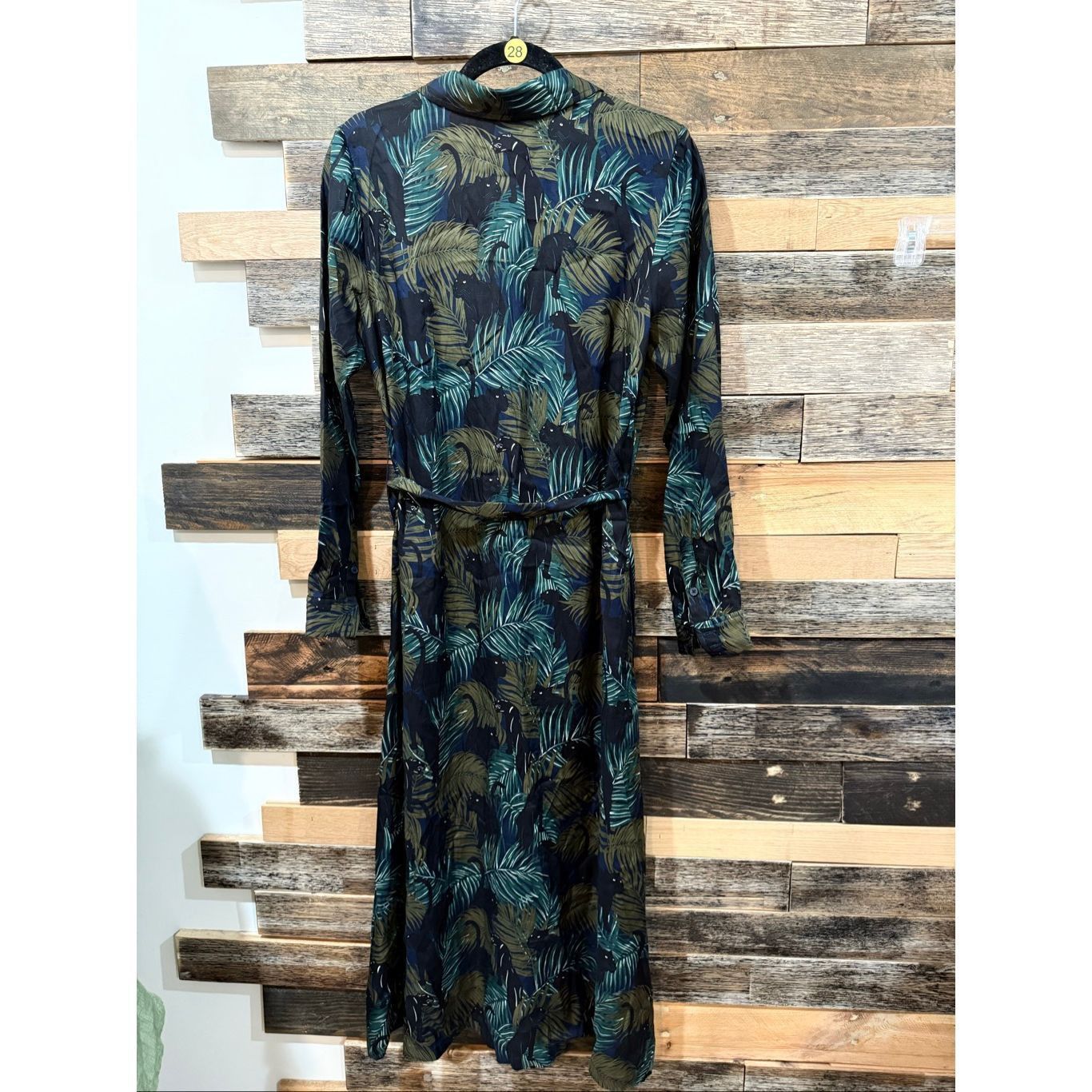 Boden Boden long-sleeve midi shirt dress panthers tropical print s Size M / US 6-8 / IT 42-44 - 3 Thumbnail