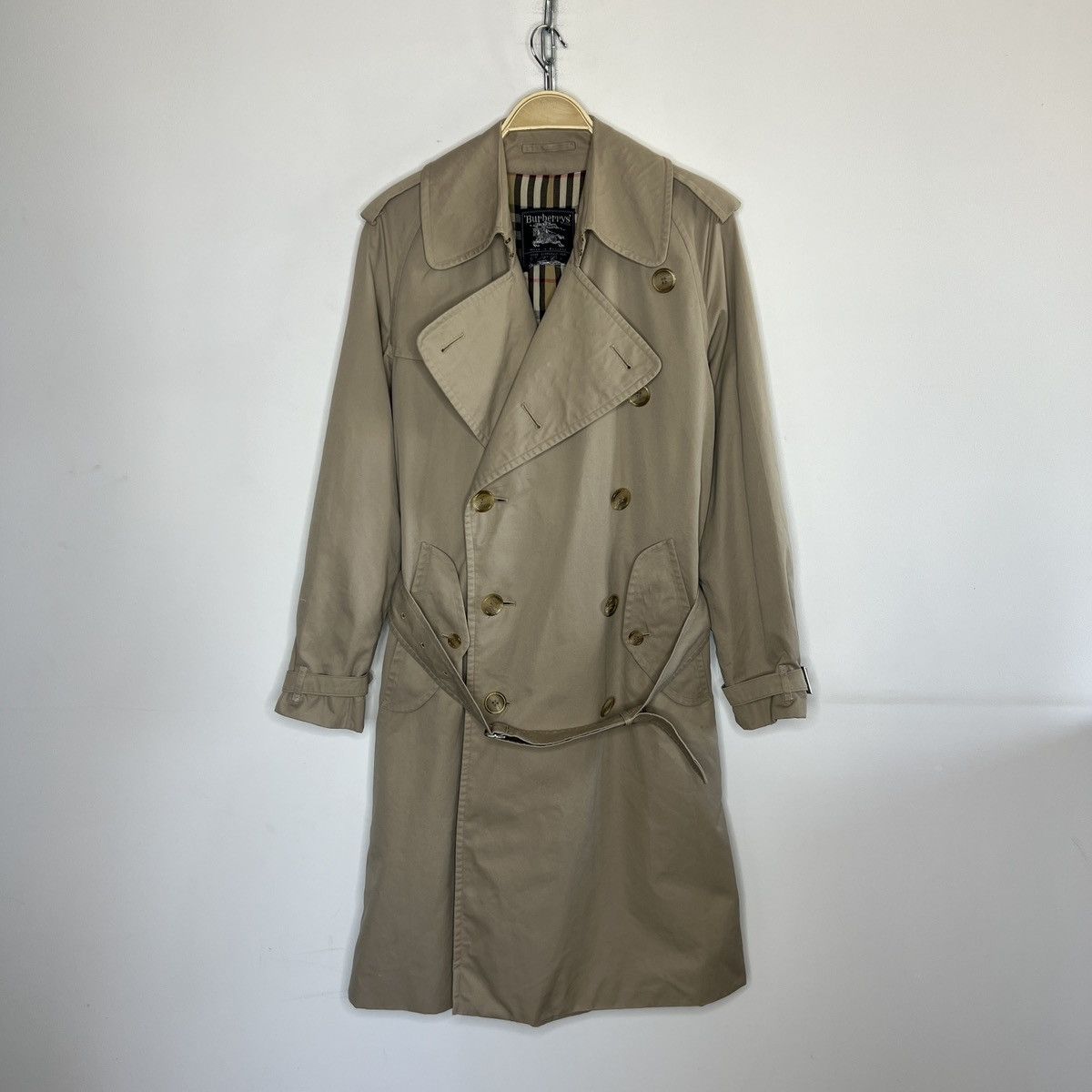 Burberry Vintage Burberry Trench Coat 90s Nova Check Beige Belted Size US M / EU 48-50 / 2 - 1 Thumbnail
