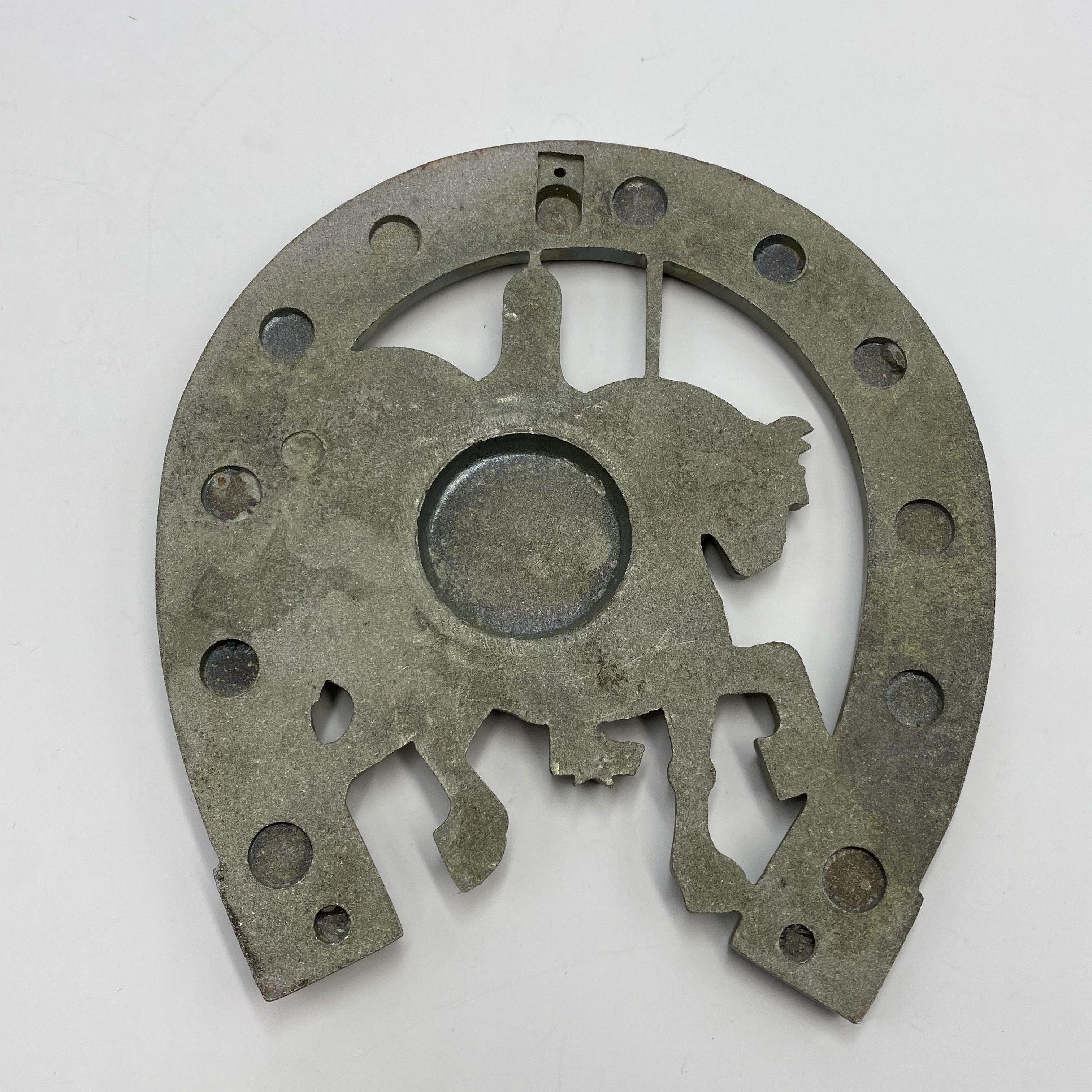 Vintage Vintage Soviet Metal Horseshoe Wall Plaque Warrior Knight Size ONE SIZE - 7 Thumbnail