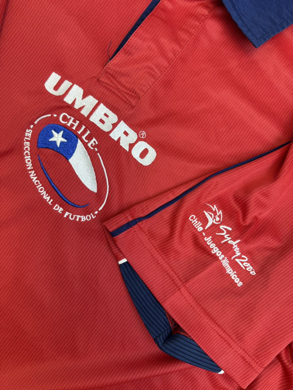 Umbro 2000-2001 Sydney Olympics RARE Chile Team Vintage Jersey Size US L / EU 52-54 / 3 - 7 Thumbnail