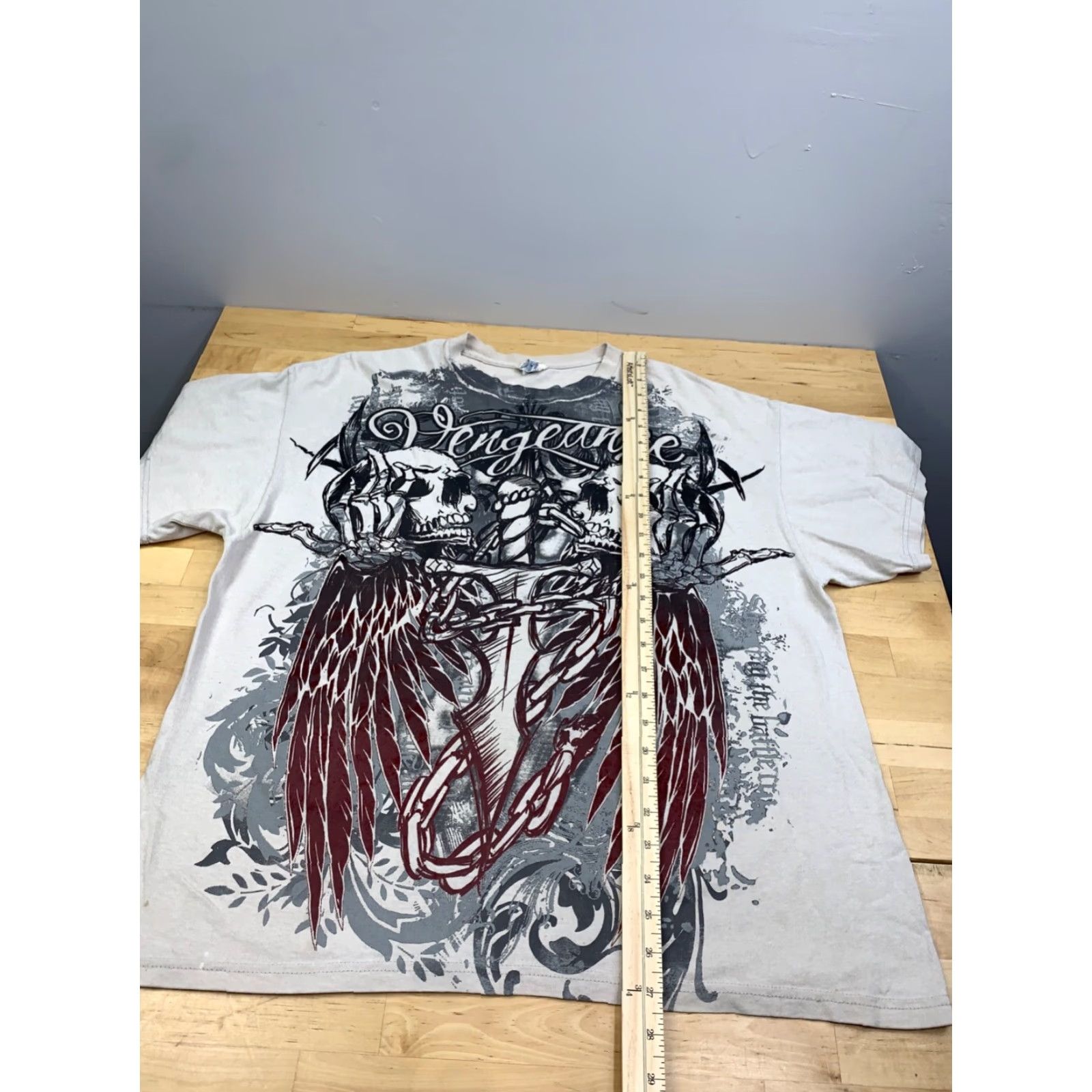 Delta VINTAGE Y2K Vengence Shirt Mens XL White Skull Wings Goth 11583 Size US XL / EU 56 / 4 - 5 Thumbnail