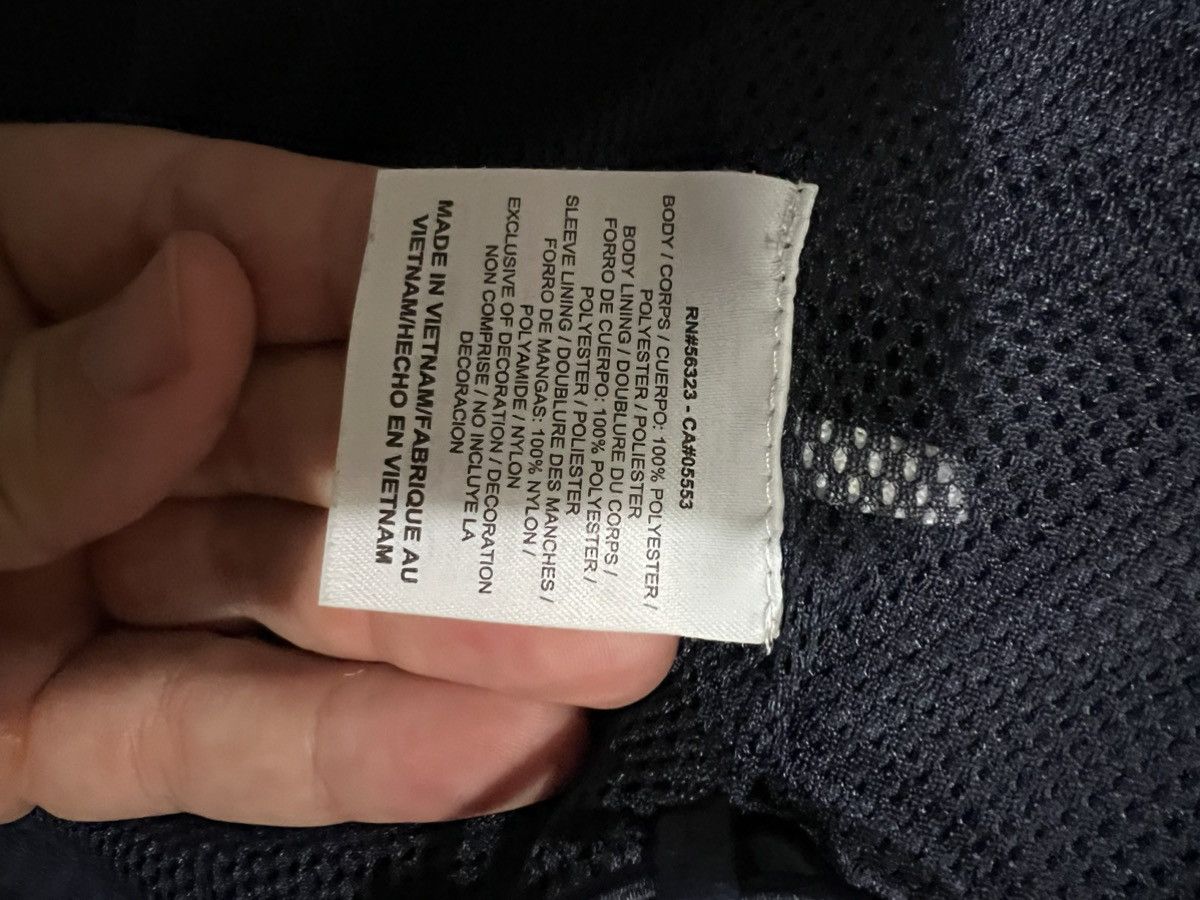 Nike vintage nike zip up large Size US L / EU 52-54 / 3 - 6 Thumbnail