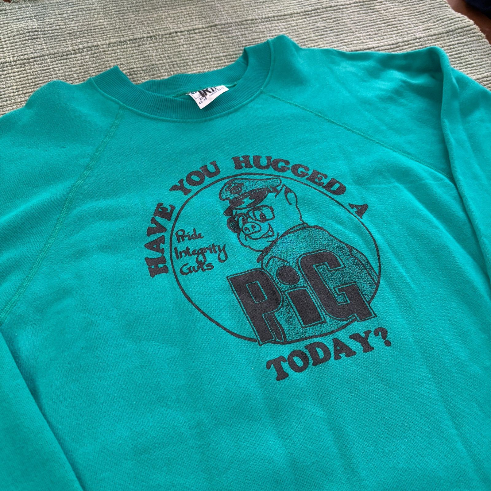 Hanes × Vintage Vintage 80s Have You Hugged A Pig Today Cop Sweatshirt XL Size US XL / EU 56 / 4 - 4 Thumbnail