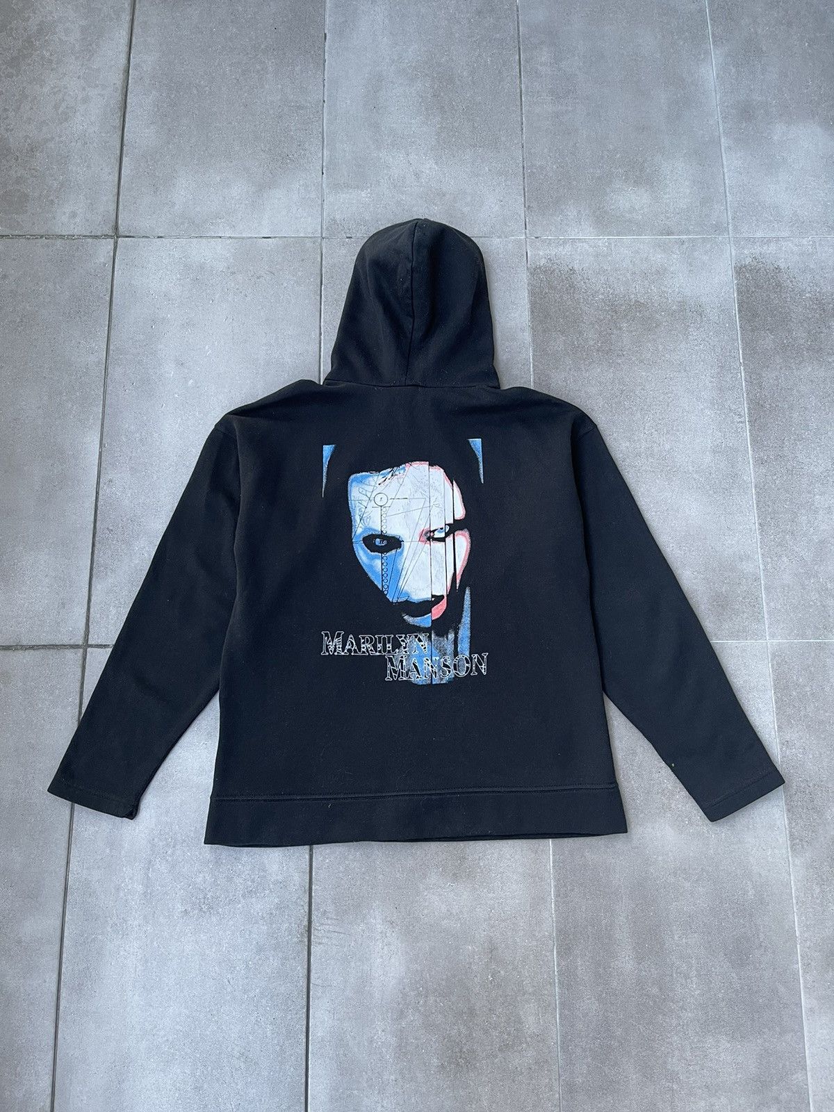 Band Tees × Marilyn Manson × Vintage Vintage Marilyn Manson Back Logo Printed Black Hoodie Size US M / EU 48-50 / 2 - 7 Thumbnail