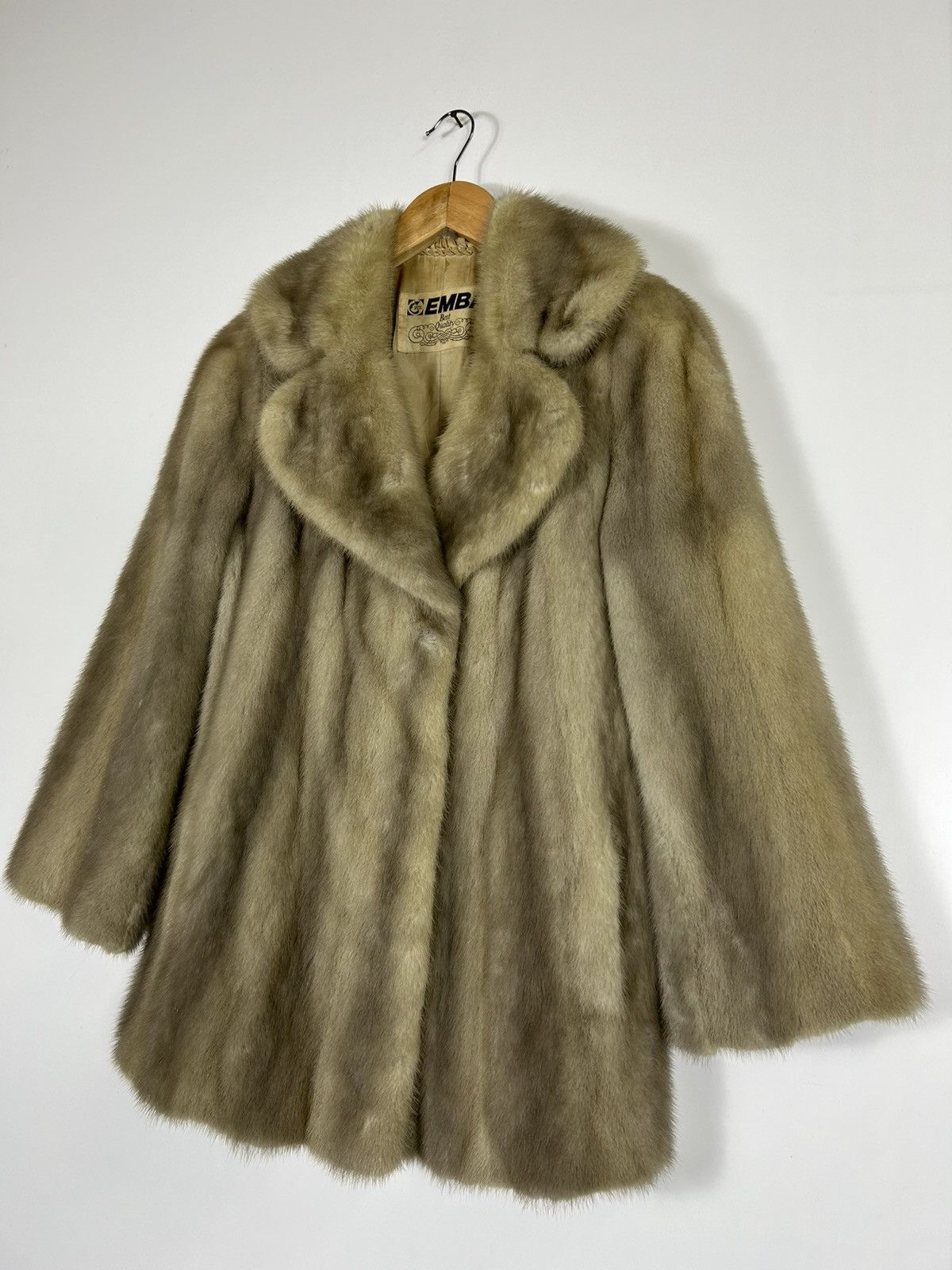 Sagafurs Vintage EMBA Mink Fur Coat – Beige Real Fur Jacket, Size S / US 4 / IT 40 - 4 Thumbnail