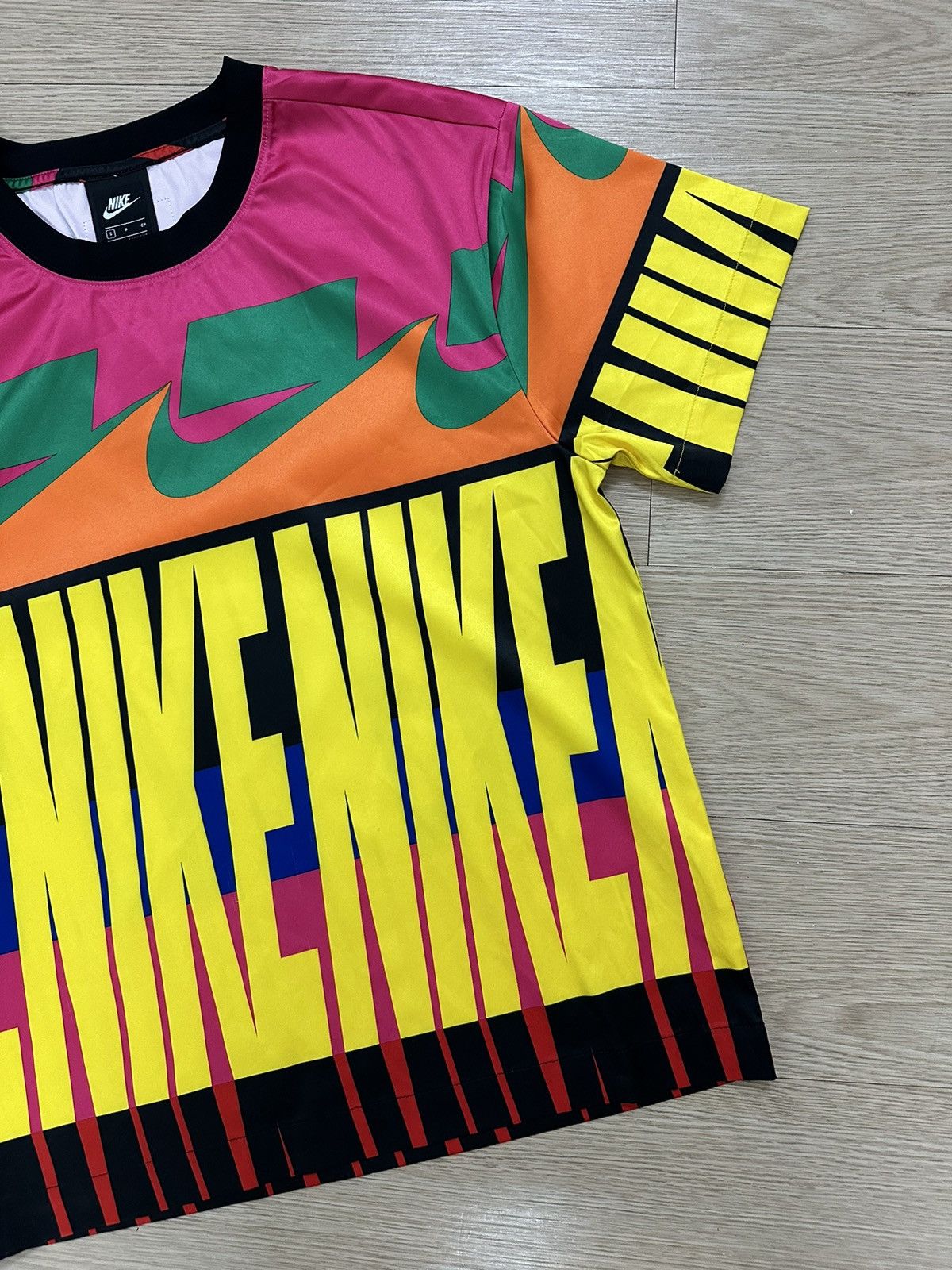 Beauty Beast × Nike × Vintage Rare Beautiful Nike NSW Retro Spell Out AOP Jersey Size US S / EU 44-46 / 1 - 6 Thumbnail
