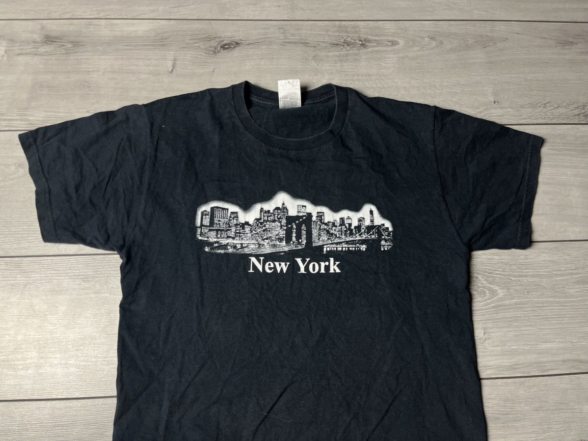 Band Tees Vintage New York Bridge tshirt size Medium Size US M / EU 48-50 / 2 - 3 Thumbnail