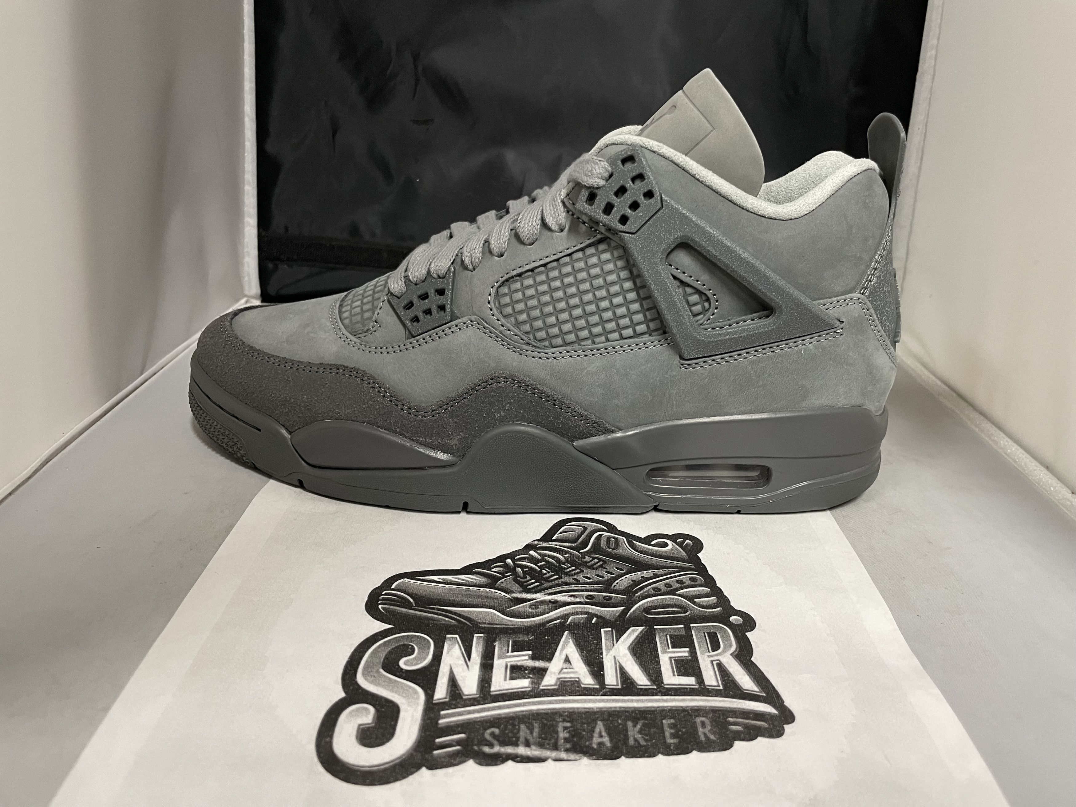 Air Jordan Retro SE 'Smoke Grey/Iron Grey' FQ7928 001