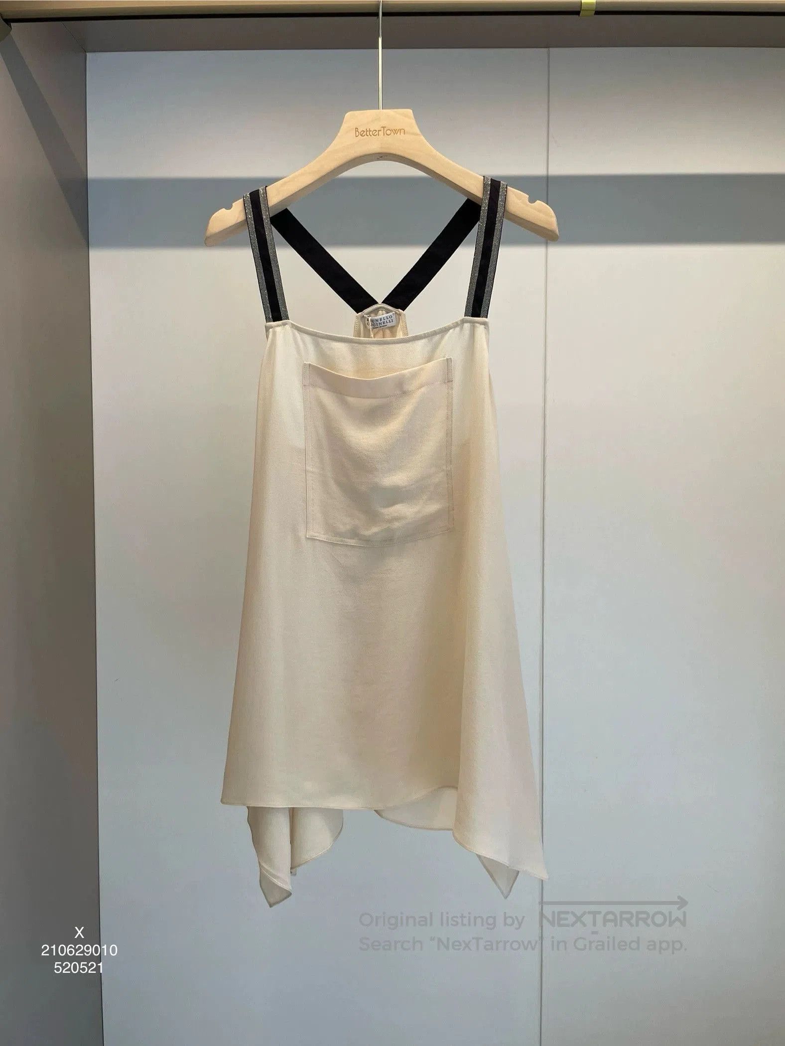 Brunello Cucinelli Brunello Cucinelli Beige Beaded Silk Camisole. Size US M / EU 48-50 / 2 - 1 Thumbnail