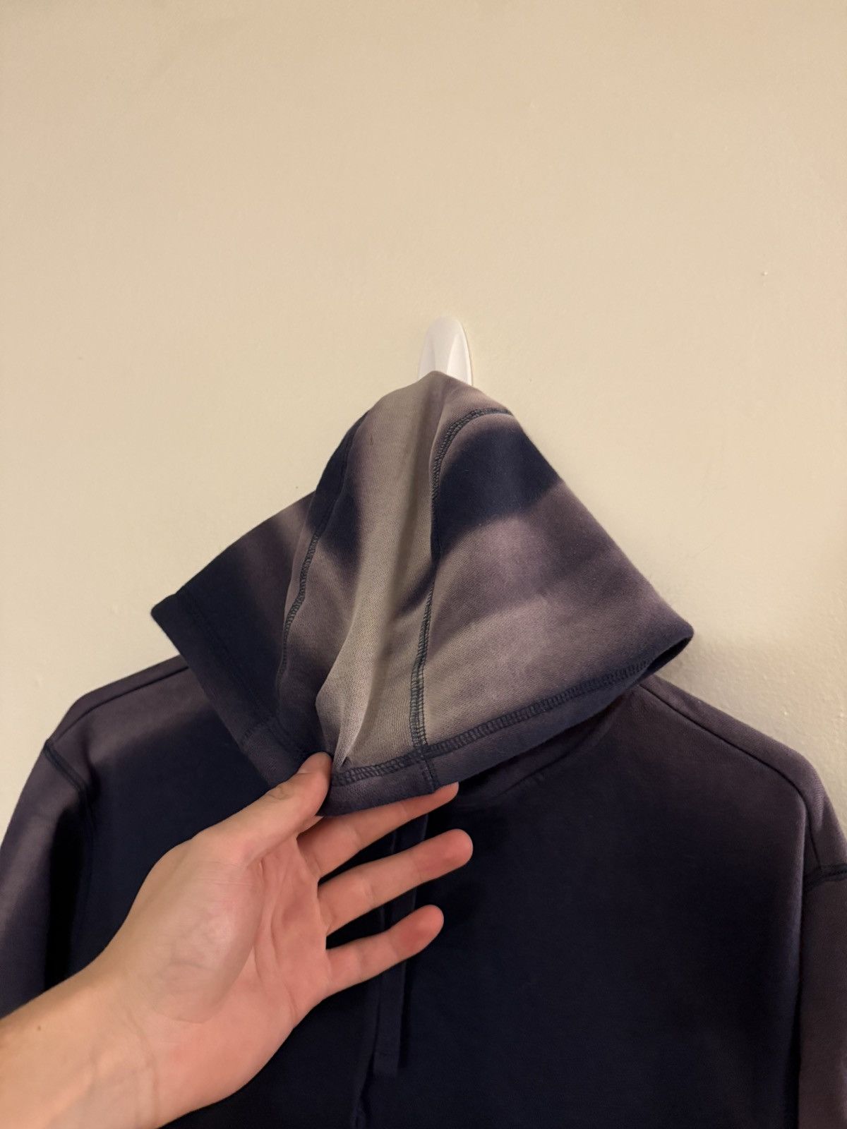 Vintage Vintage PERFECTLY FADED THRASHED Purple Blank Hoodie Size US L / EU 52-54 / 3 - 3 Thumbnail