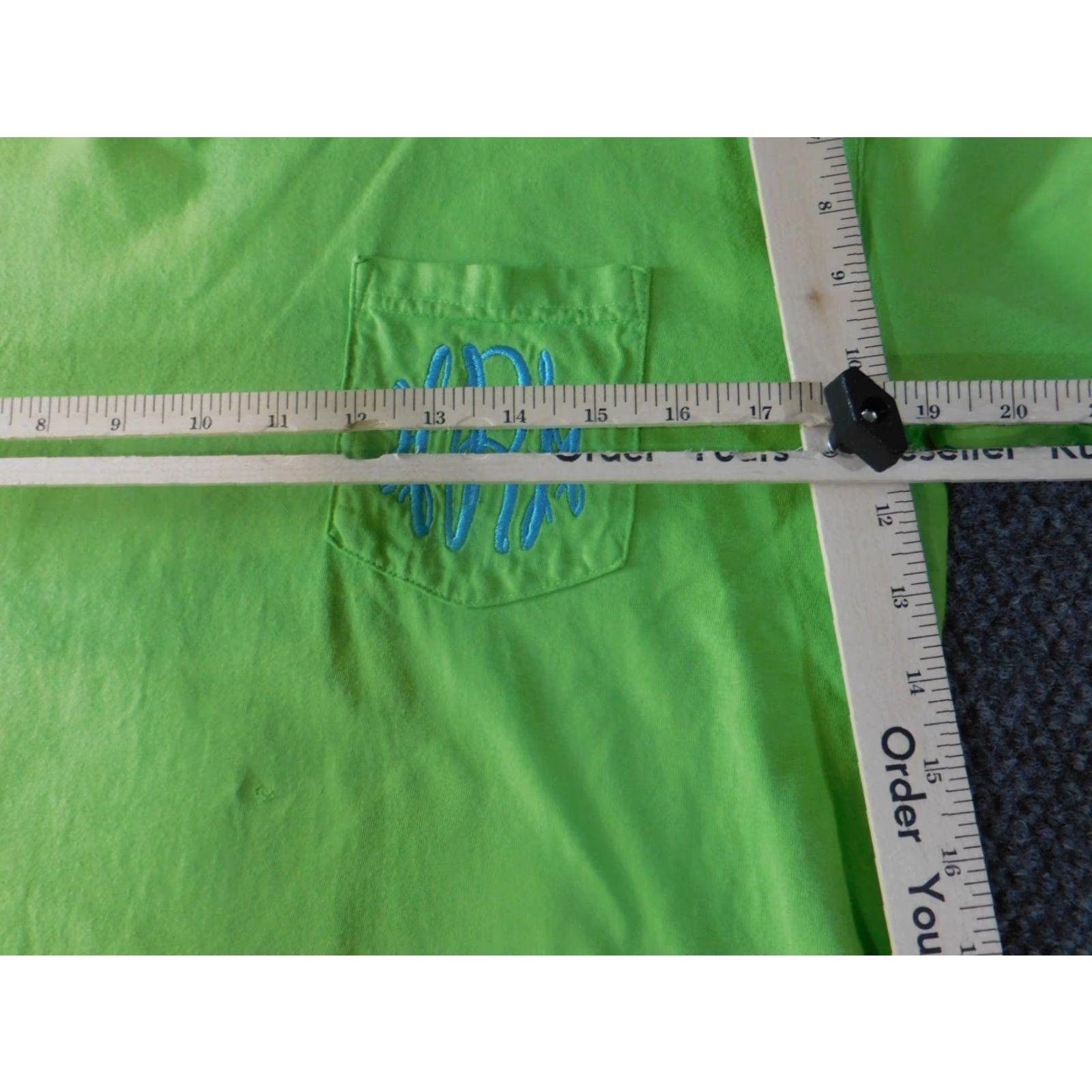 Comfort Colors Comfort Colors Mens Shirt M Green logo graphic classic T-Shirt Crew Neck Short Sleeve Cotton Knit Breathable Logo Classic Regular Men Size US M / EU 48-50 / 2 - 5 Thumbnail