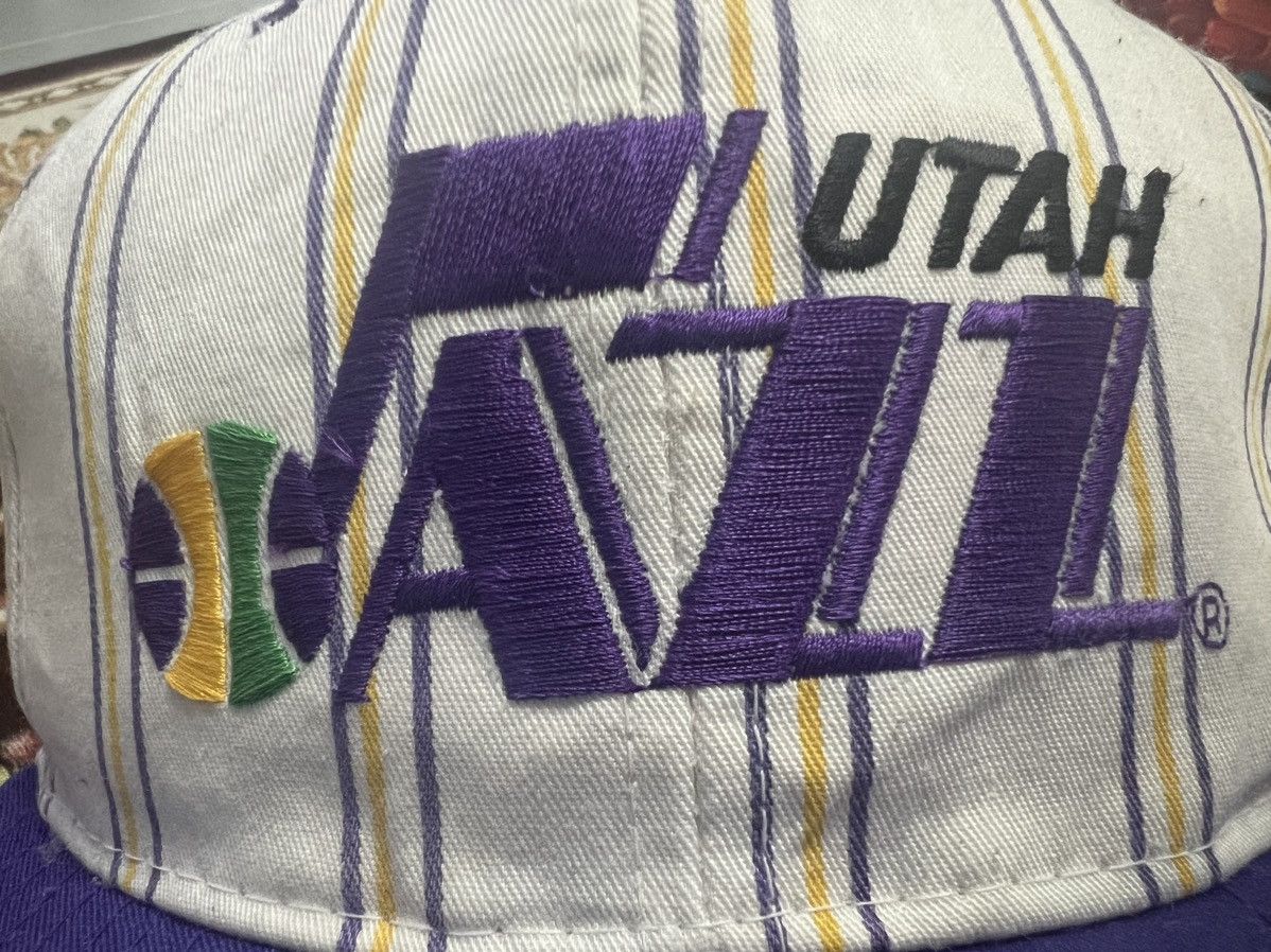 Vintage Vintage 90’s Baseball Cap - Starter Utah JAZZ NBA Size ONE SIZE - 16 Thumbnail