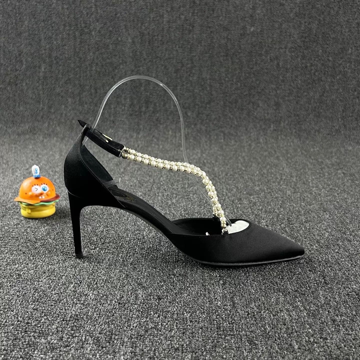 Rene Caovilla Rene Caovilla pearl-embellished heels 38 EU Size US 7.5 / IT 37.5 - 4 Thumbnail