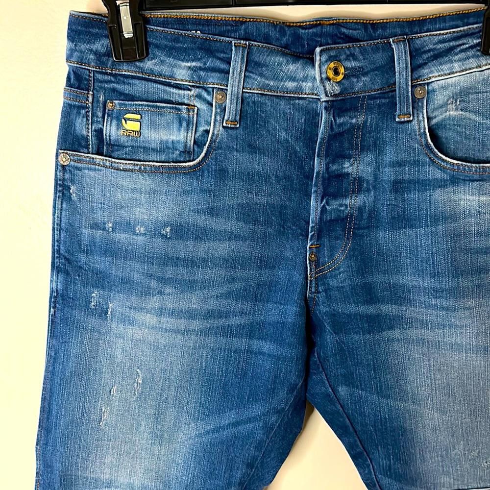 Designer Slim Fit31/30- G-Star -93%Ctn 5% poly 2% el- med blue Size US 31 - 1 Thumbnail