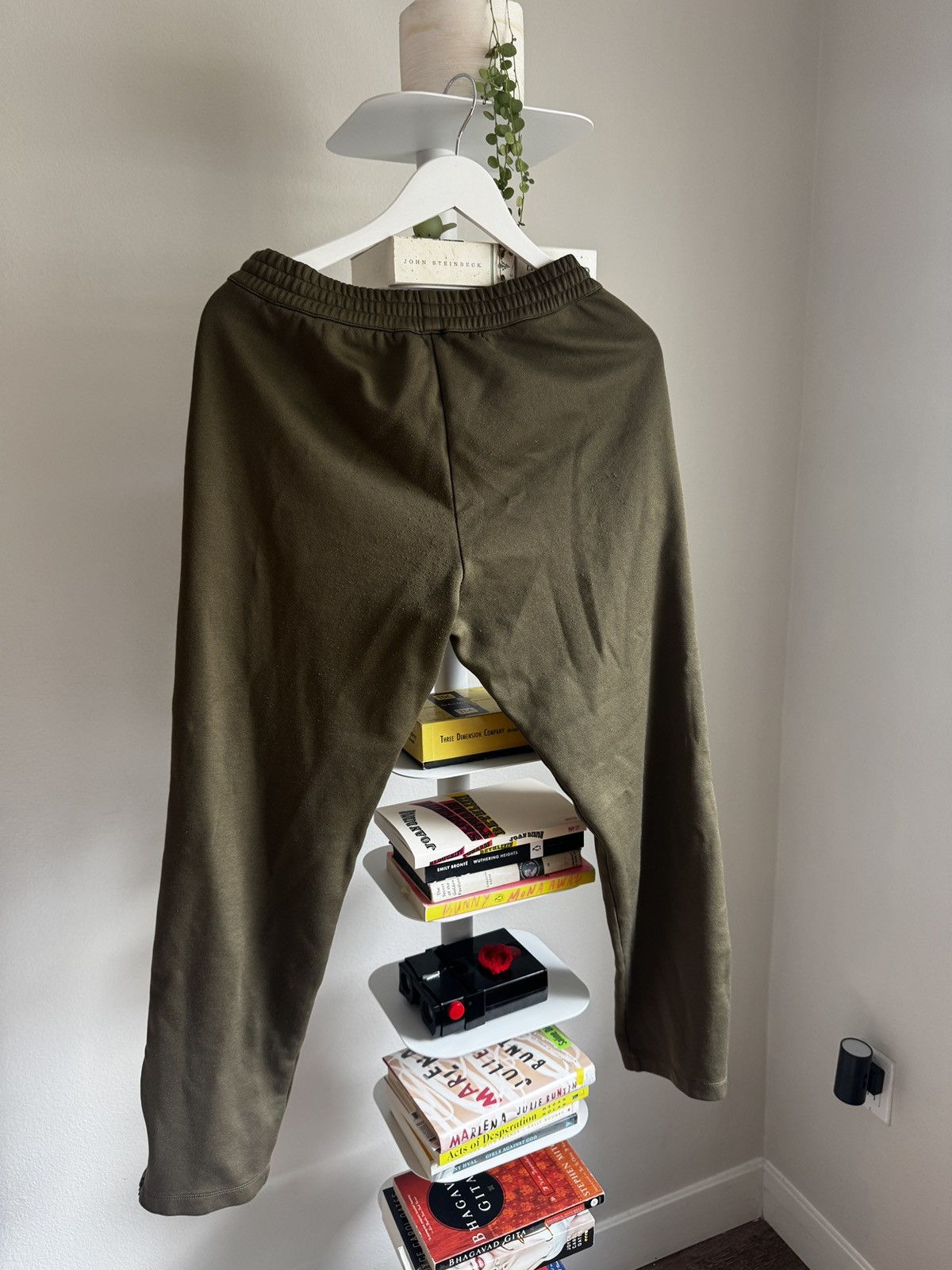 Helmut Lang Helmut Lang Olive Track Pants / Tech Joggers Size US 30 / EU 46 - 3 Thumbnail