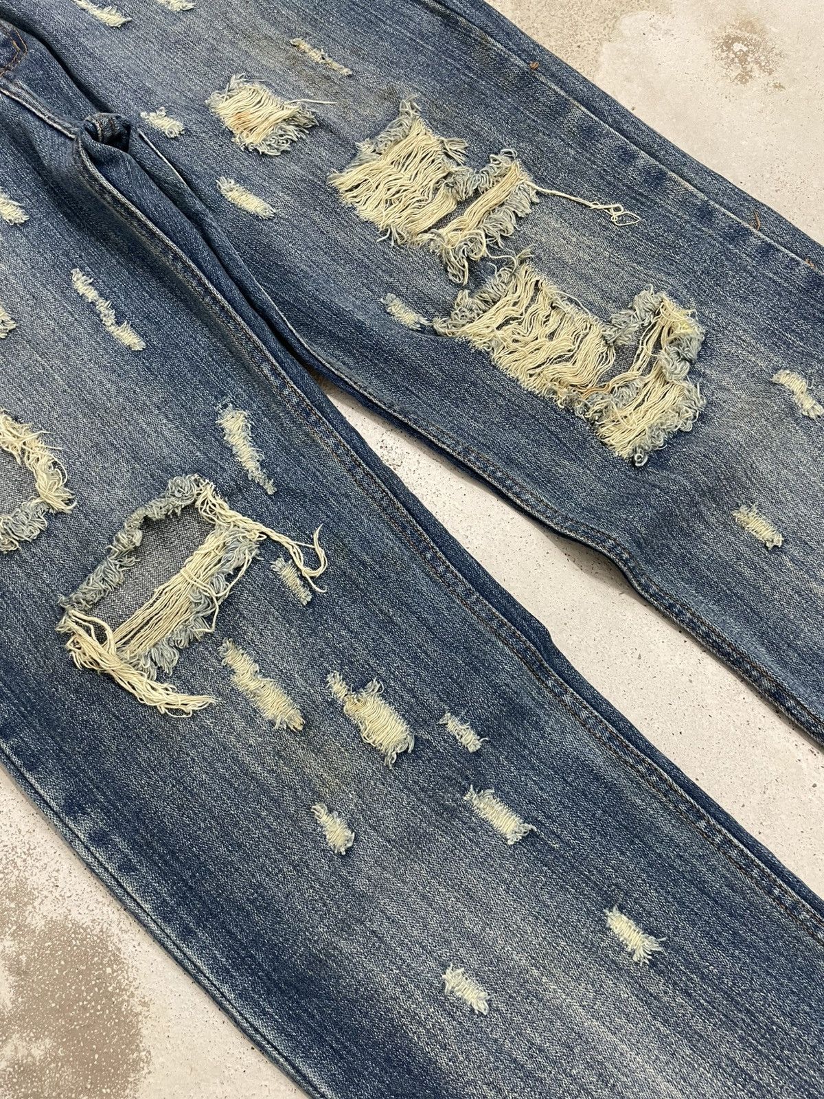 Japanese Brand Nylaus Distressed Rusty Denim Heavy Stitching Font Y2K Size US 32 / EU 48 - 4 Thumbnail