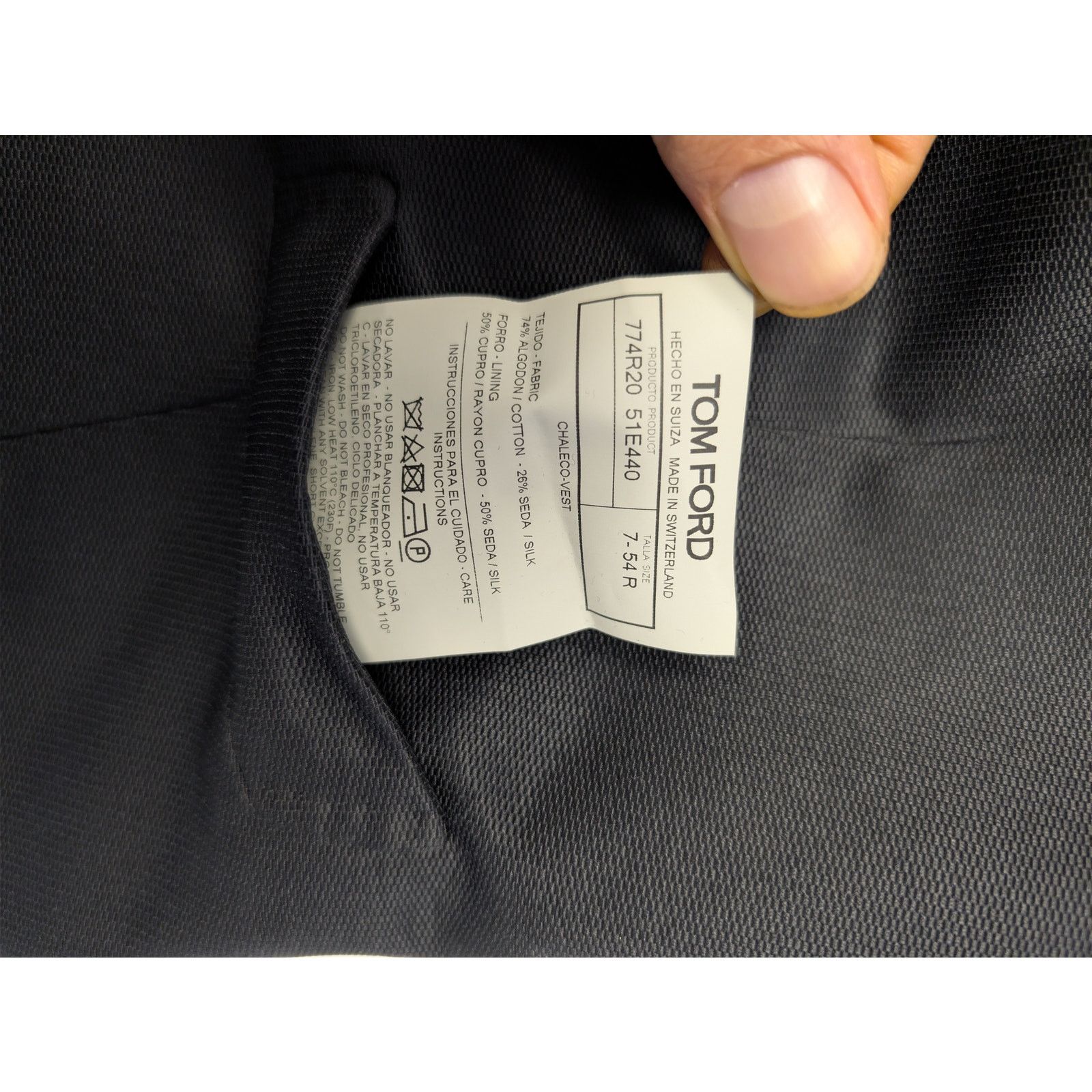 Tom Ford o1rshd1 Double-Breasted Tuxedo vest in Black Size US L / EU 52-54 / 3 - 18 Thumbnail