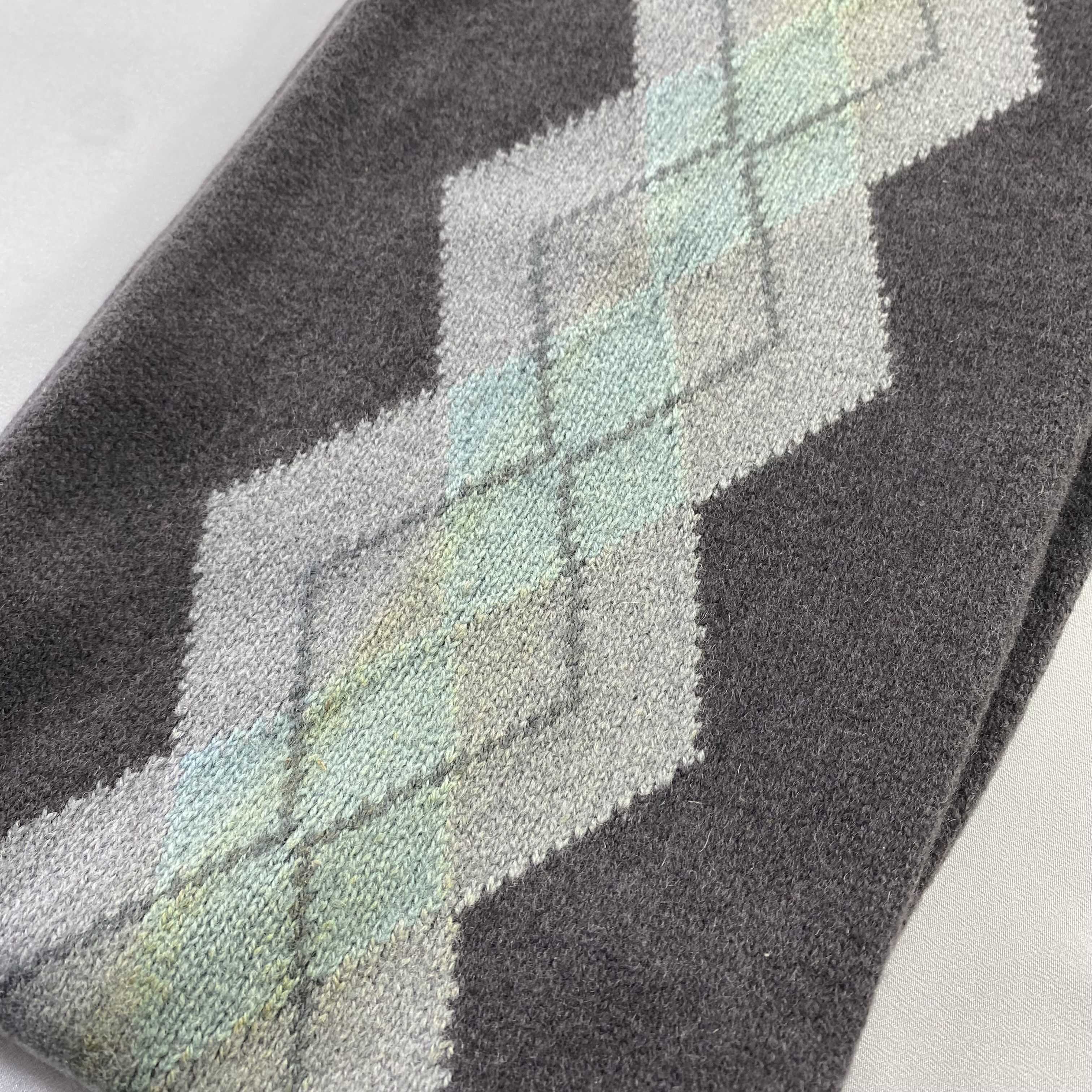 Pringle Of Scotland Scarf / Muffler / Neckwear