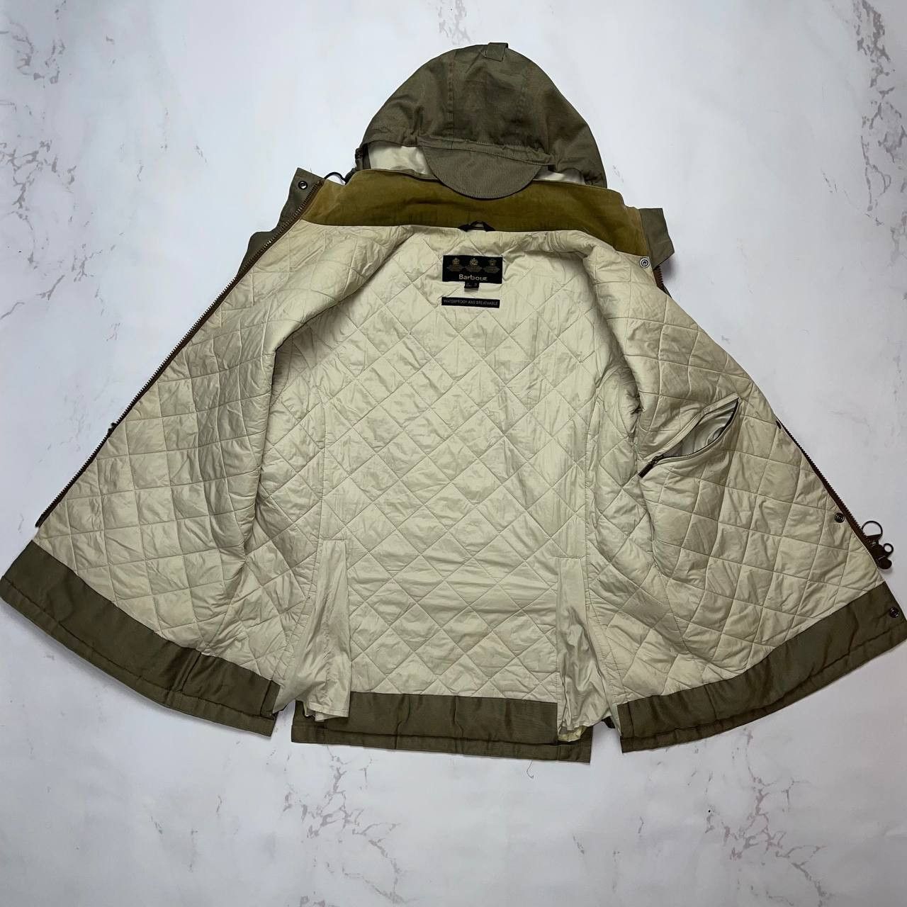 Barbour Barbour Eventer Classic Hooded Waterproof Jacket SZ18 Unisex Size XXL / US 16-18 / IT 52-54 - 8 Thumbnail