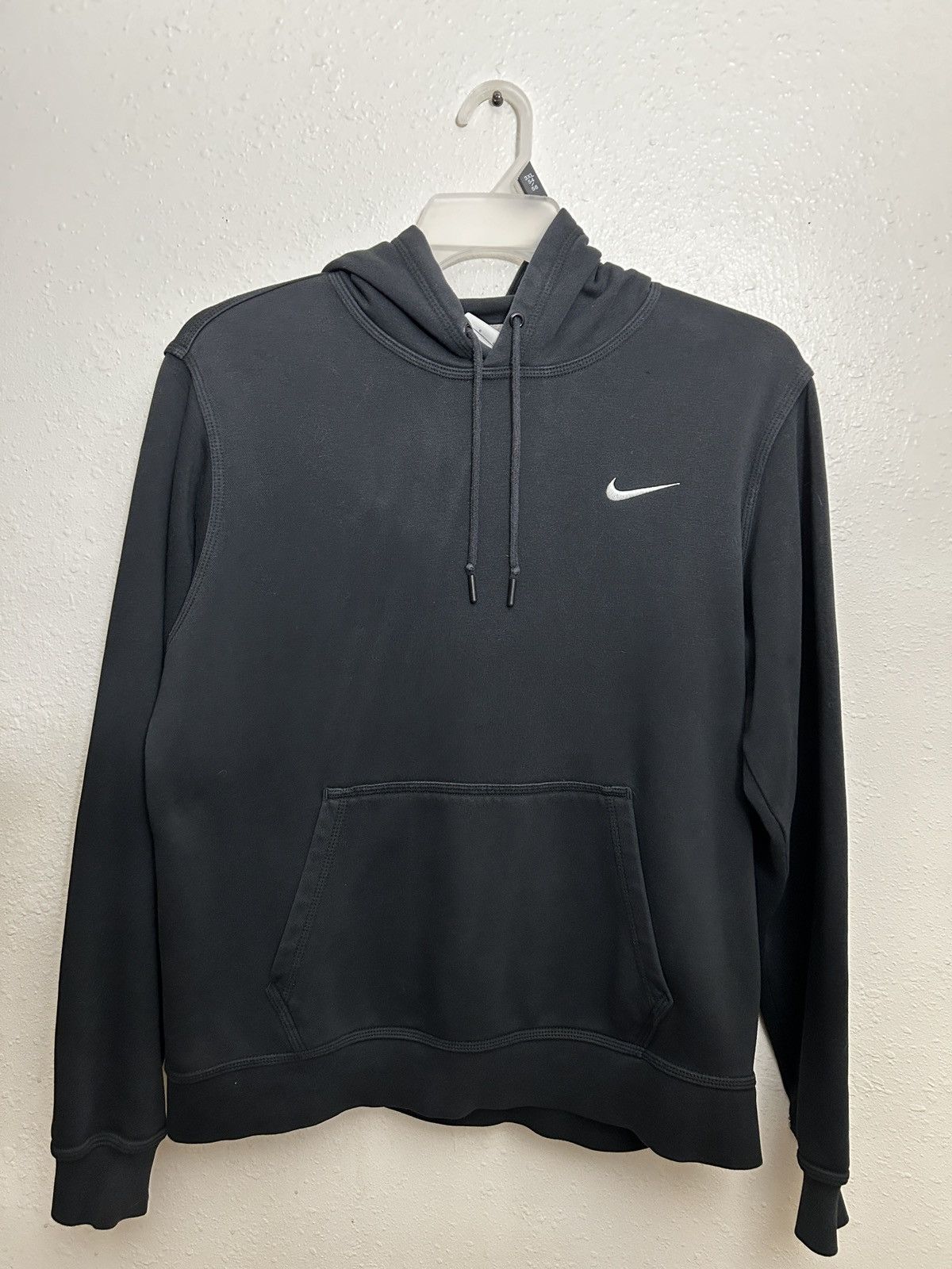 Designer × Nike Nike Black Vintage Hoodie Size US L / EU 52-54 / 3 - 1 Thumbnail