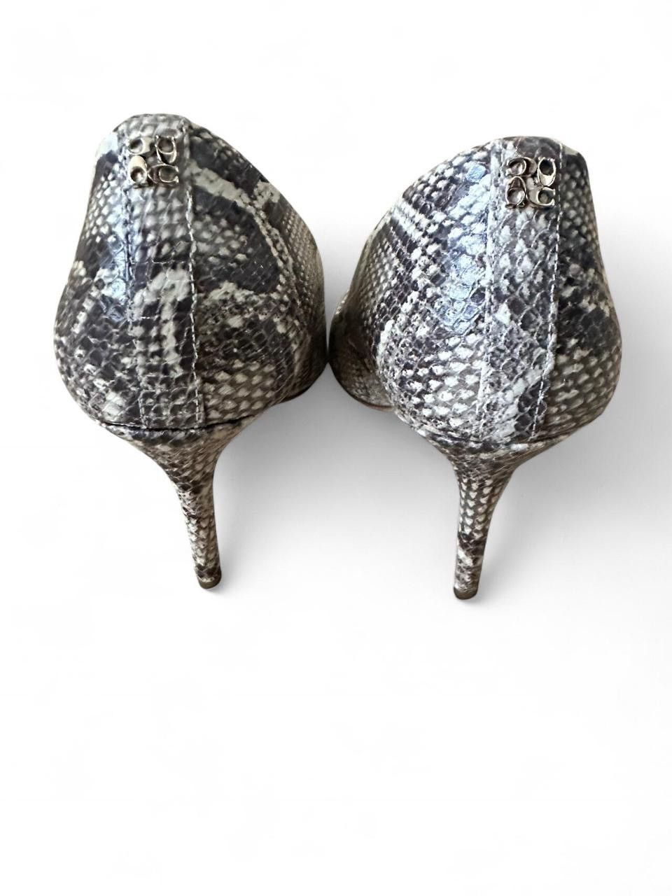 Coach Coach Snakeskin Pointed Toe Heels – Size 9.5 Size US 9.5 / IT 39.5 - 4 Thumbnail