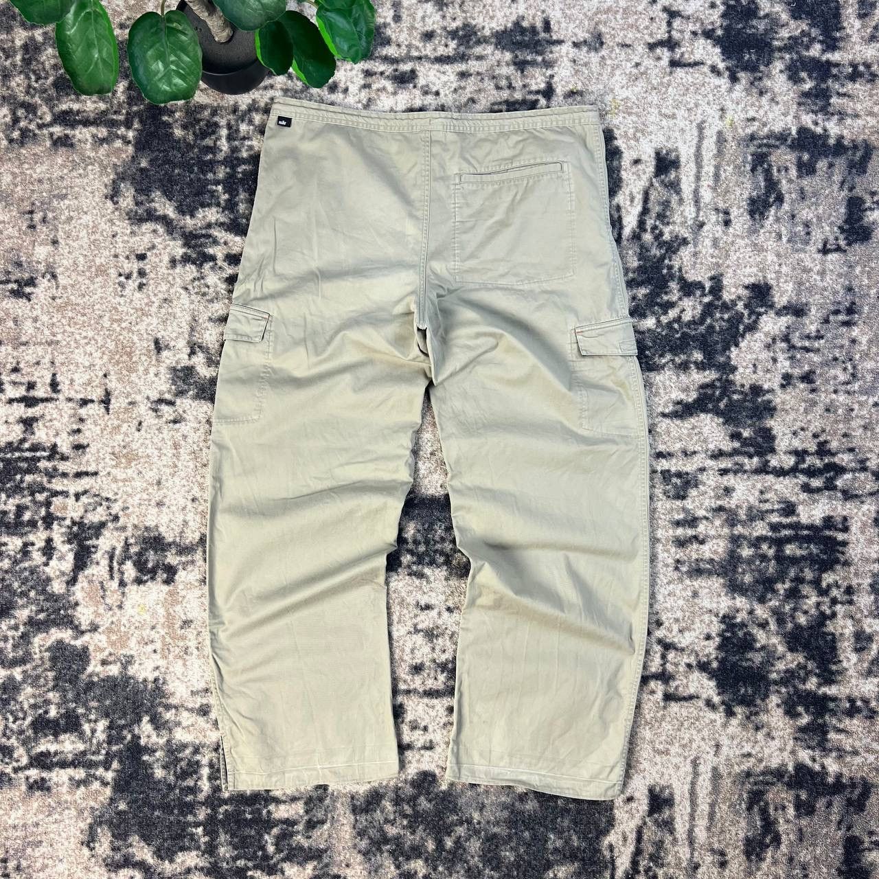 Nike Nike Vintage 90s Mini Logo Baggy Cargo Pants Size US 32 / EU 48 - 1 Thumbnail