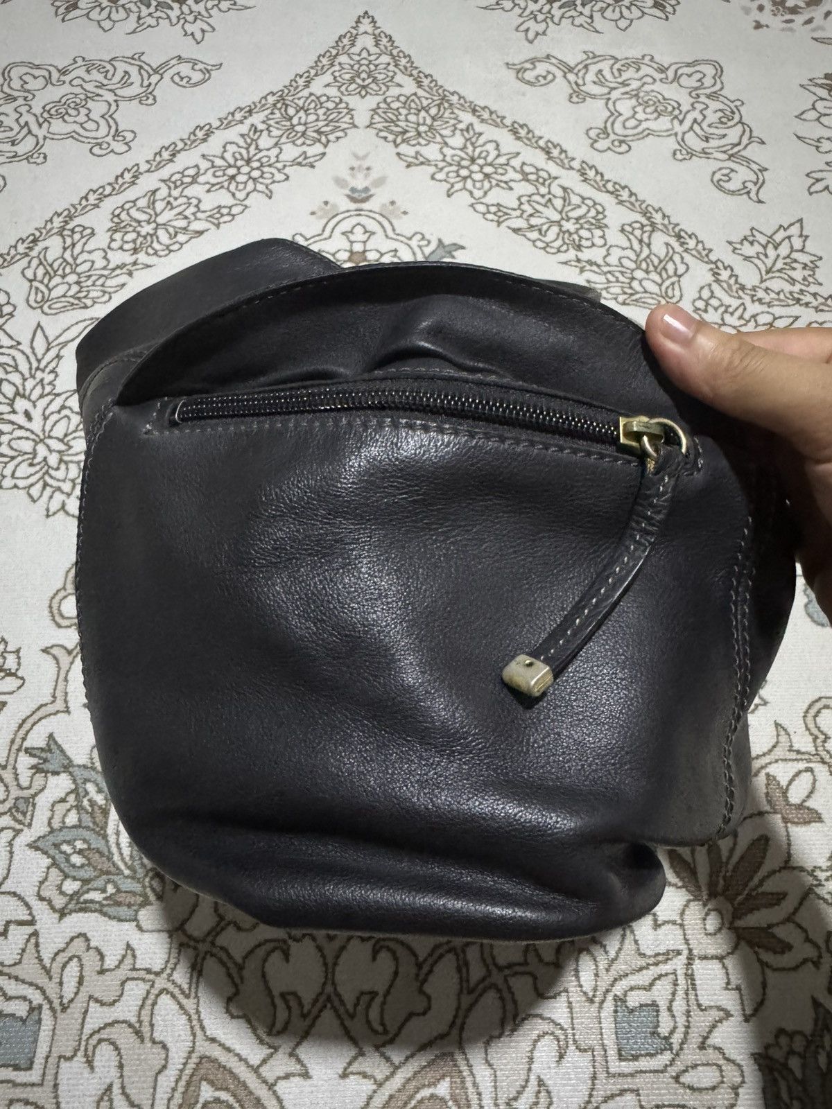 Burberry × Genuine Leather OG Burberry Blue Label Leather Large Tote Shoulder Handbag Size ONE SIZE - 8 Thumbnail
