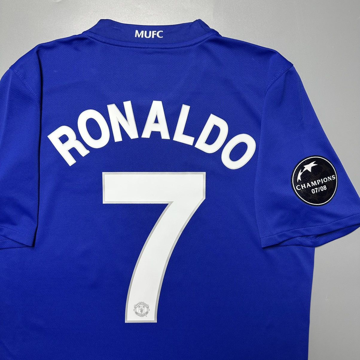Nike MAN UNITED NIKE 2008/2009 FOOTBALL AWAY JERSEY #7 RONALDO Size US M / EU 48-50 / 2 - 11 Thumbnail