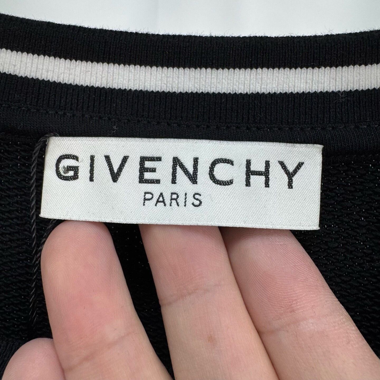 Givenchy Givenchy Embroidered Letter Sweatshirt Size US L / EU 52-54 / 3 - 5 Thumbnail