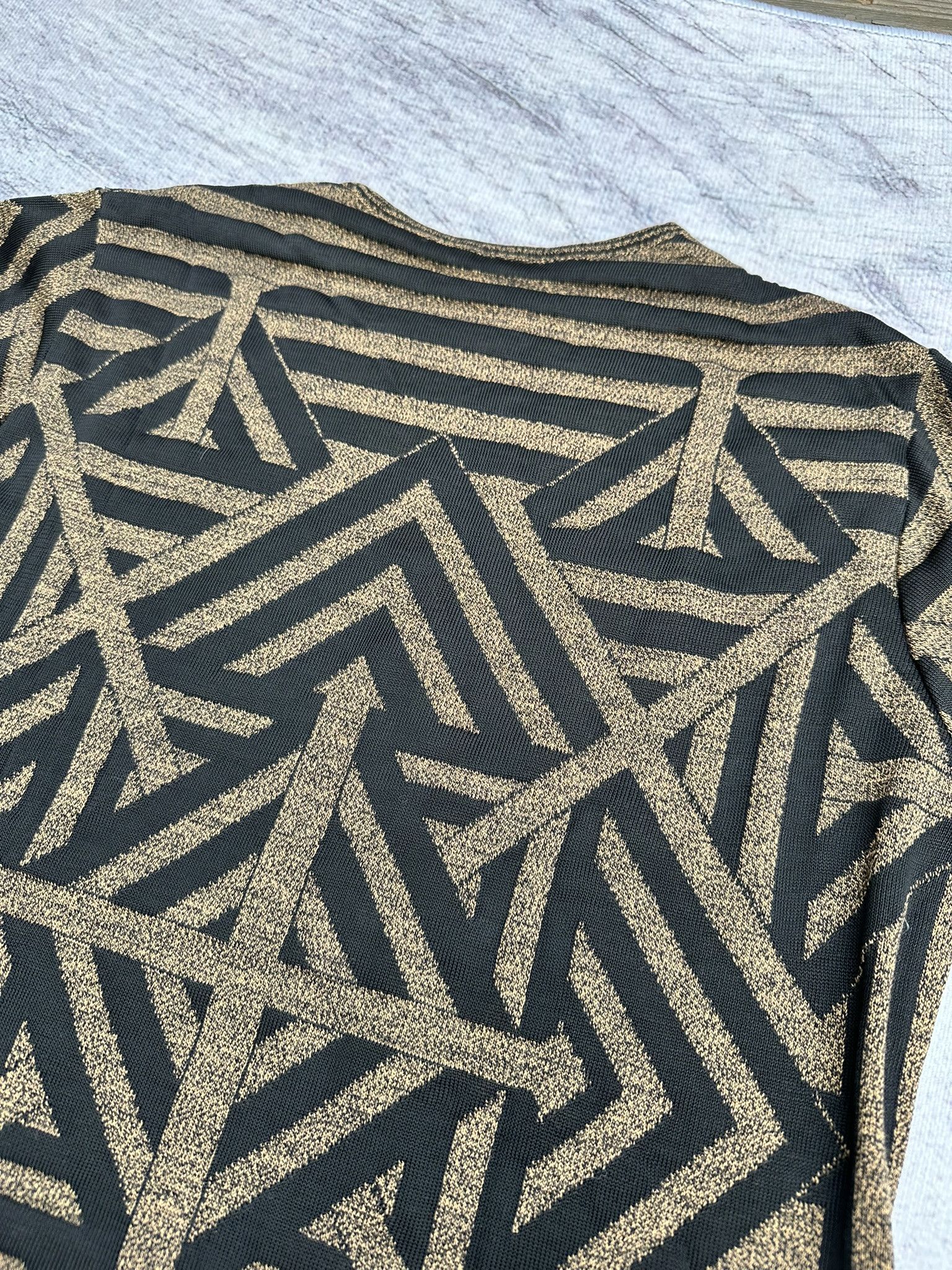 Fendi Fendi Light Sweater Vintage Geometric Logo Brown and Black Size US S / EU 44-46 / 1 - 10 Thumbnail