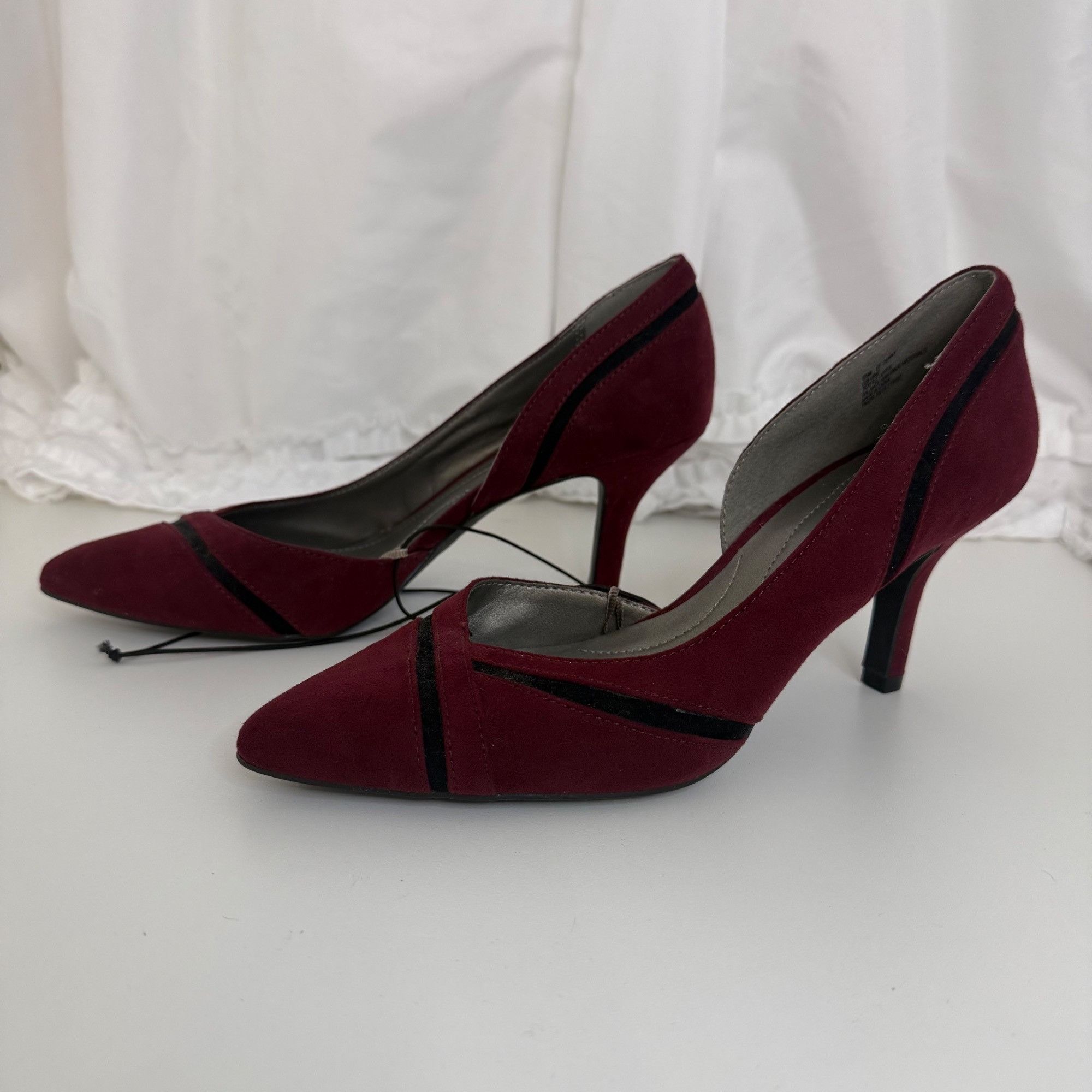 Other East 5th Wine Red Pointed Toe Heels 8.5M Womens EF Denny Fau Size US 8.5 / IT 38.5 - 6 Thumbnail