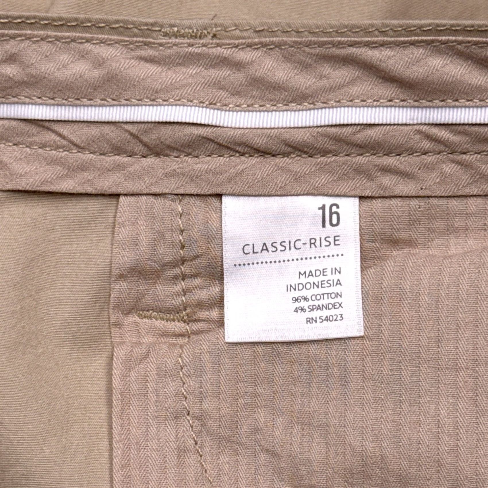 Old Navy Old Navy Capri Pants Womens 16 High Rise Stretch Classic Rise Brown Tan 22.5 Inseam Casual Knit Logo New with Tags Size 38" / US 16 / IT 52 - 6 Thumbnail