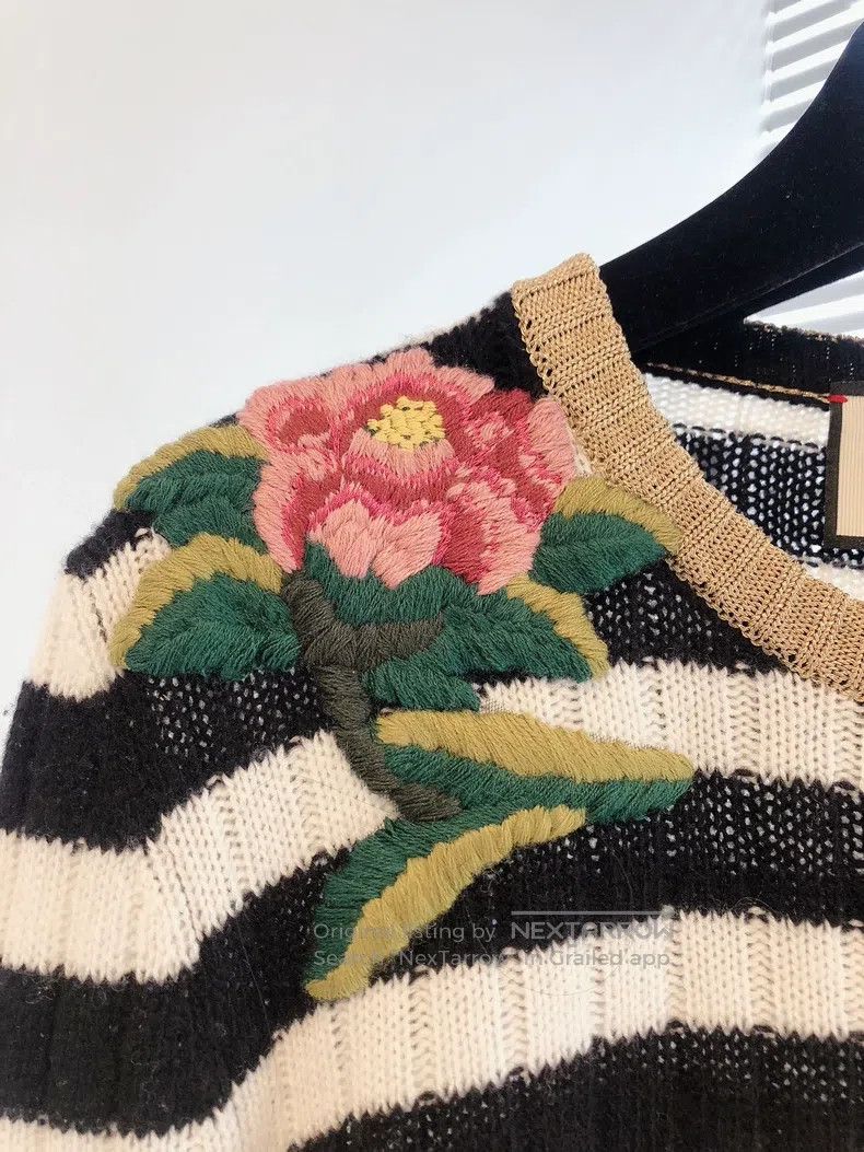 Gucci Gucci Floral embroidered horizontal striped sweater Size M / US 6-8 / IT 42-44 - 3 Thumbnail