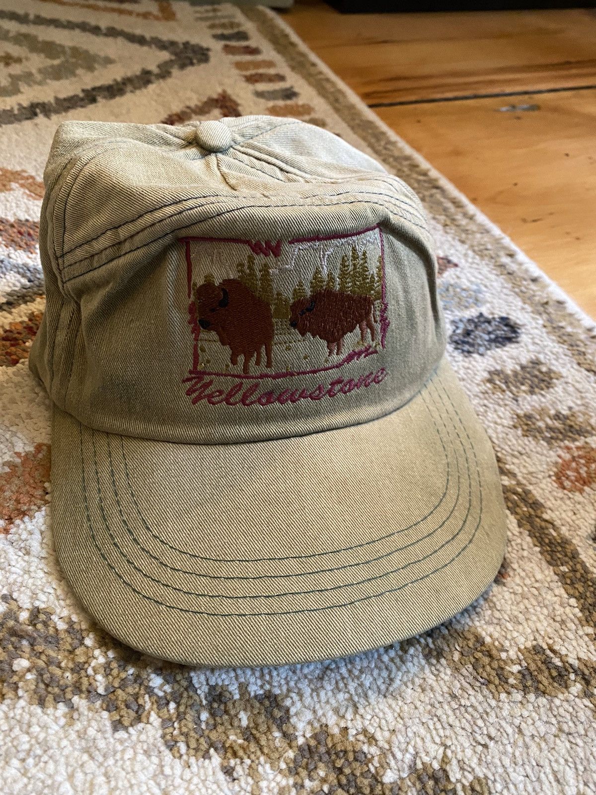Vintage Vintage Yellowstone park 5 panel style Size ONE SIZE - 1 Thumbnail