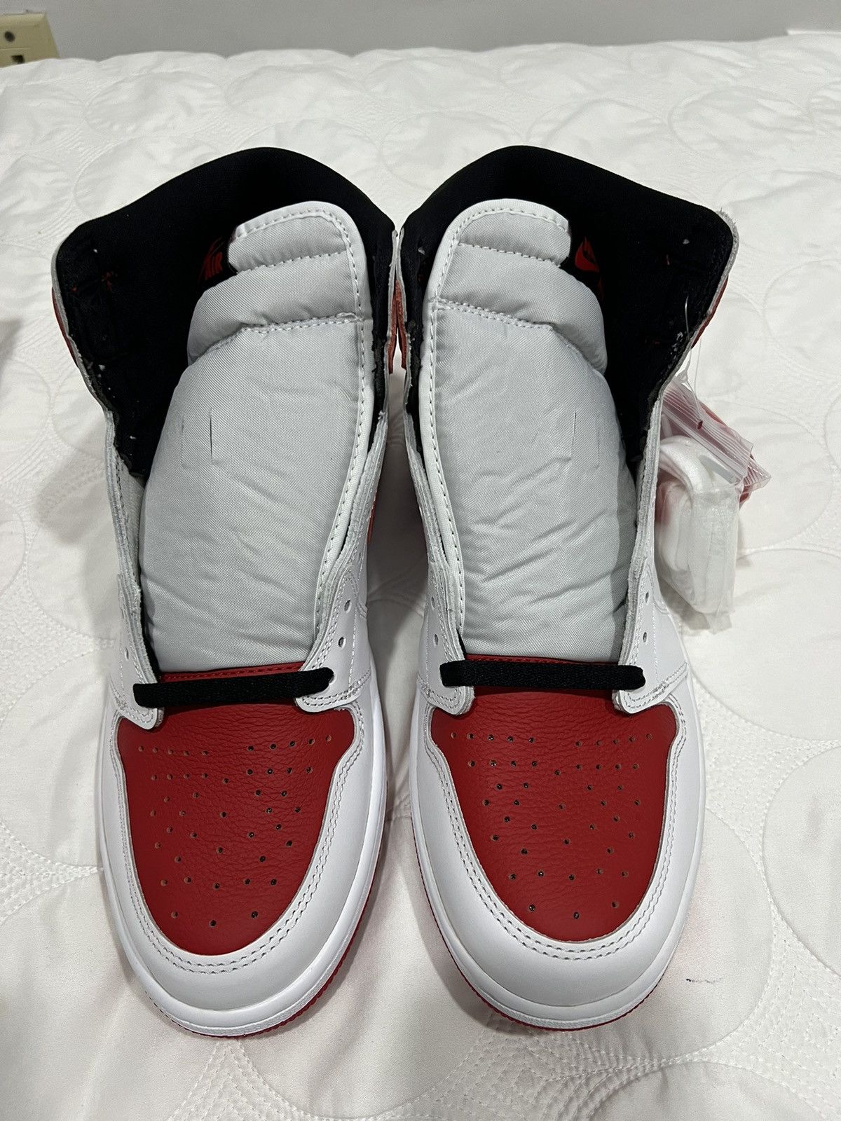 Jordan Brand Jordan 1 Retro High OG “Heritage” Size US 12 / EU 45 - 3 Thumbnail