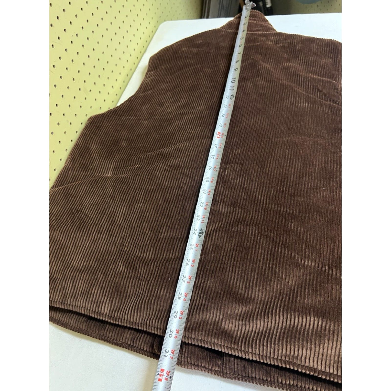 Brooks Brothers Brooks Brothers Vest Corduroy Lined Brown Regular Size L Mens Preppy Vest Mens Brown Corduroy Lined Cotton Wool Padding Size US L / EU 52-54 / 3 - 5 Thumbnail