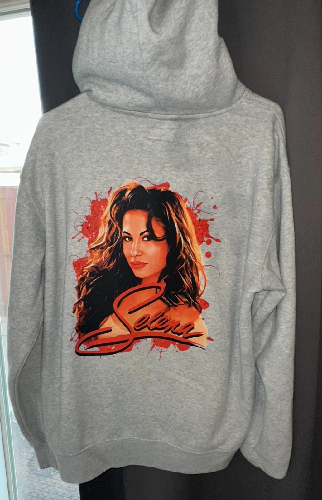 The Unbranded Brand Selena Tribute Hoodie M | DTF Print, Cultura Loud Size M / US 6-8 / IT 42-44 - 1 Thumbnail
